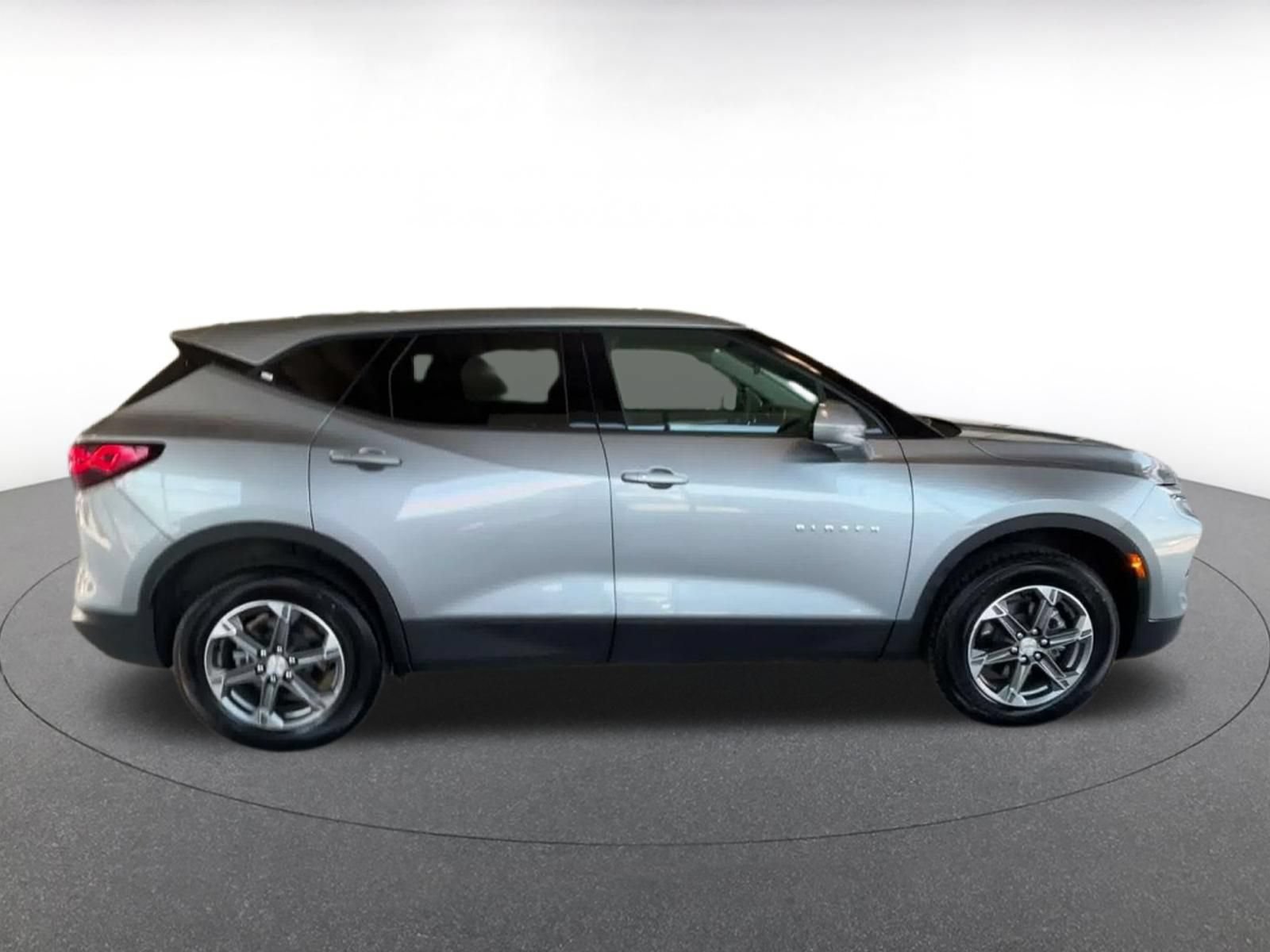 Thumbnail: 2026 Chevrolet Blazer - 15