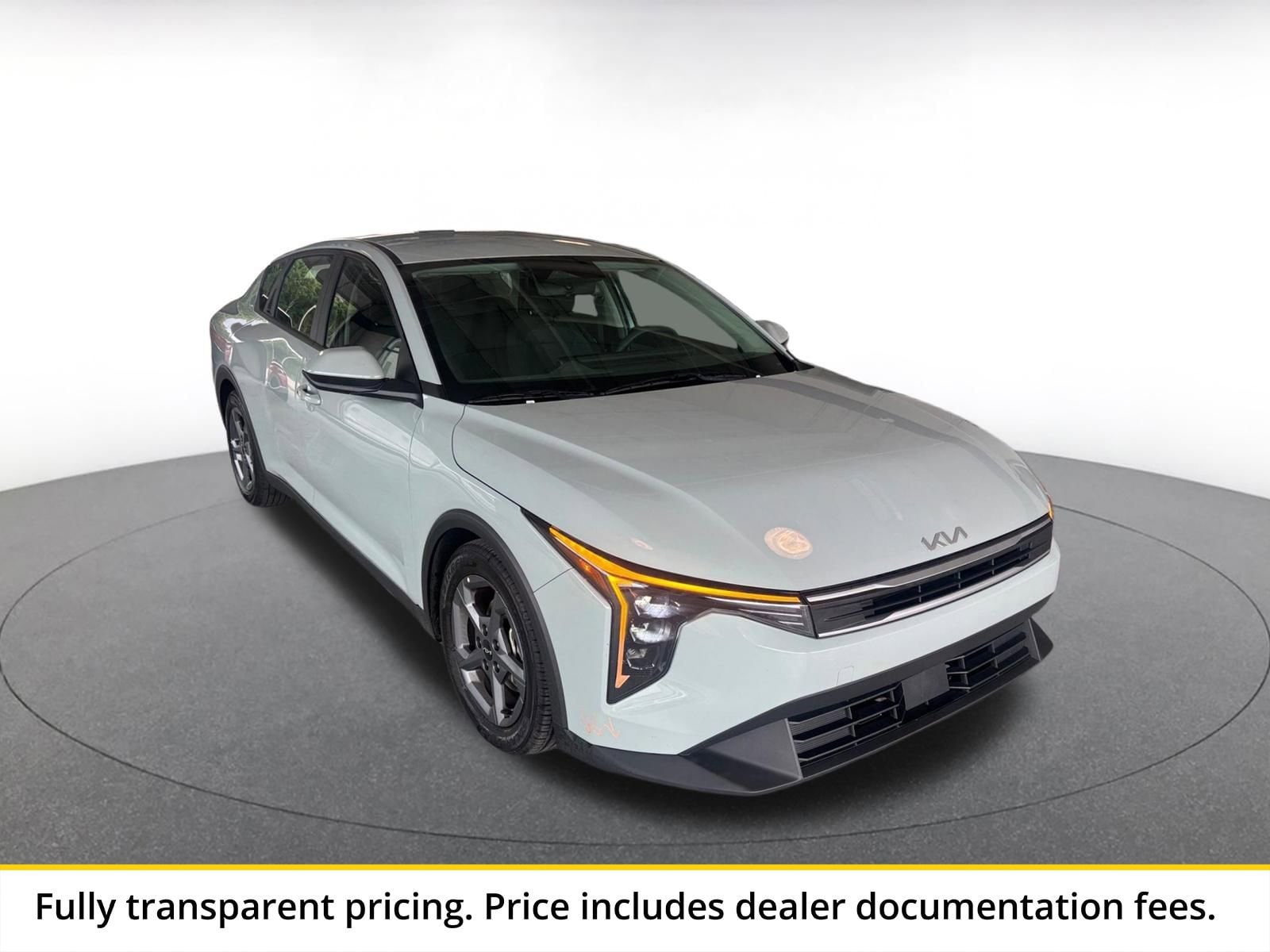 Thumbnail: 2025 Kia K4 - 1