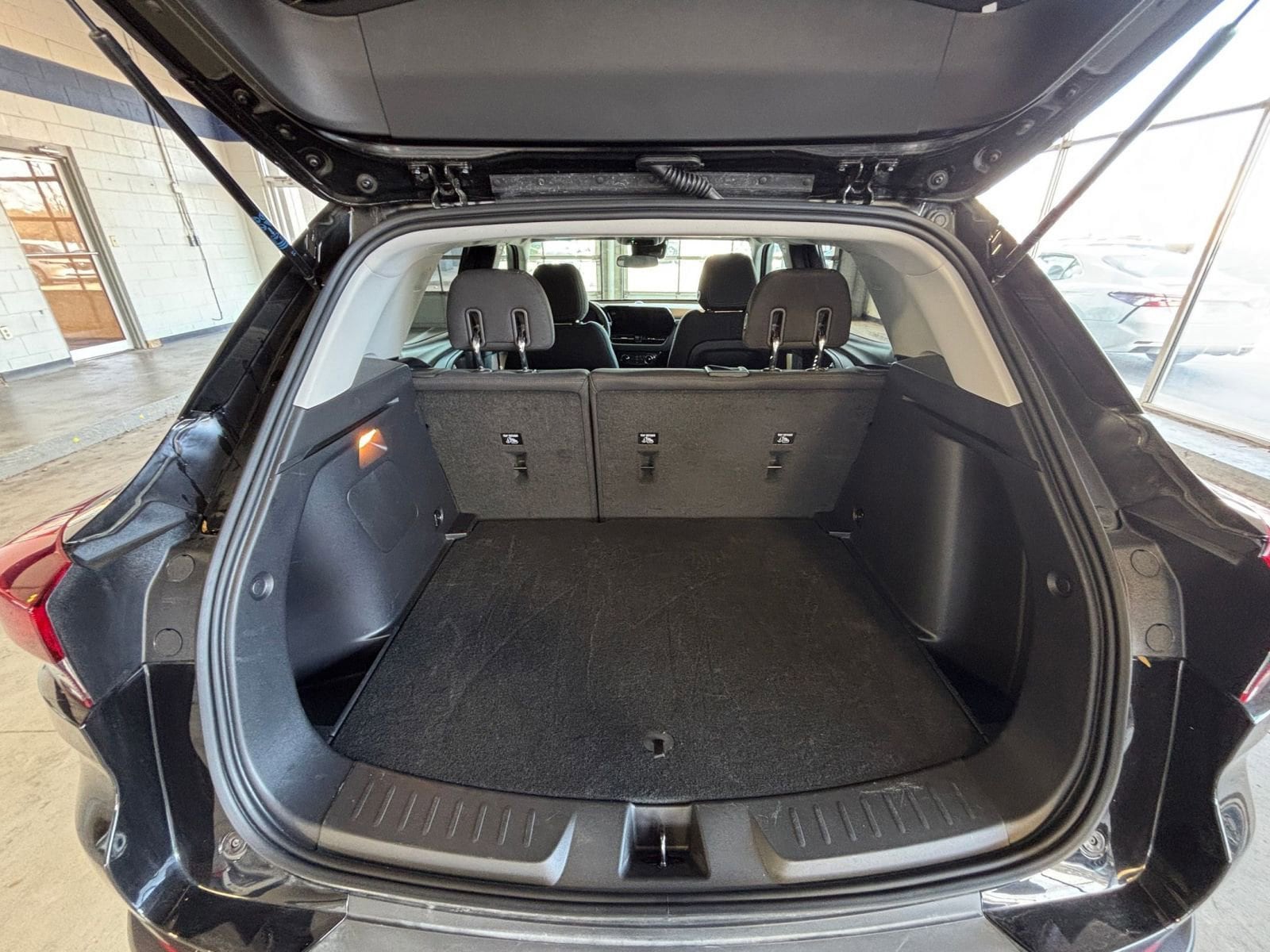 Thumbnail: 2025 Chevrolet TrailBlazer - 29