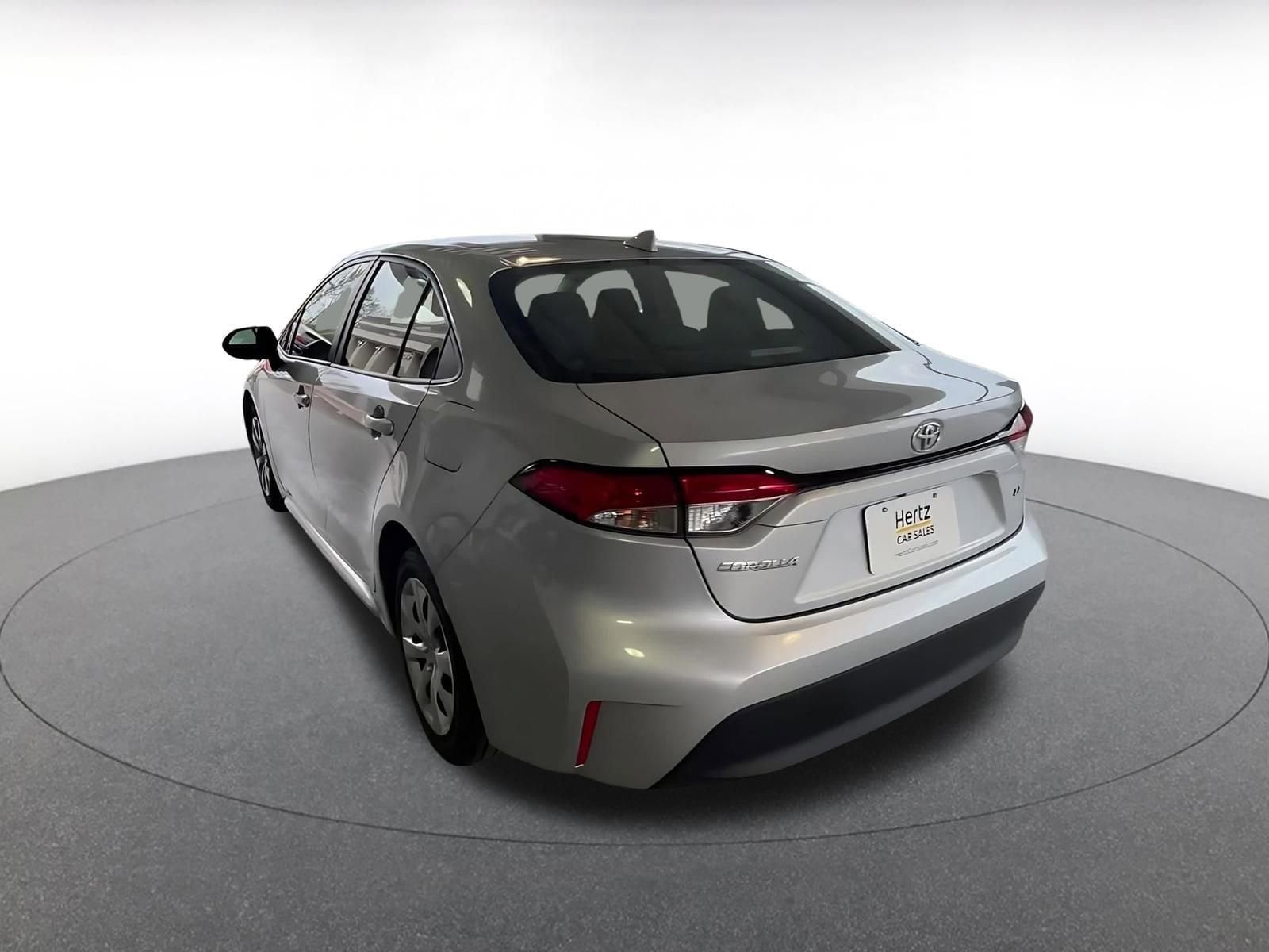 Thumbnail: 2023 Toyota Corolla - 11