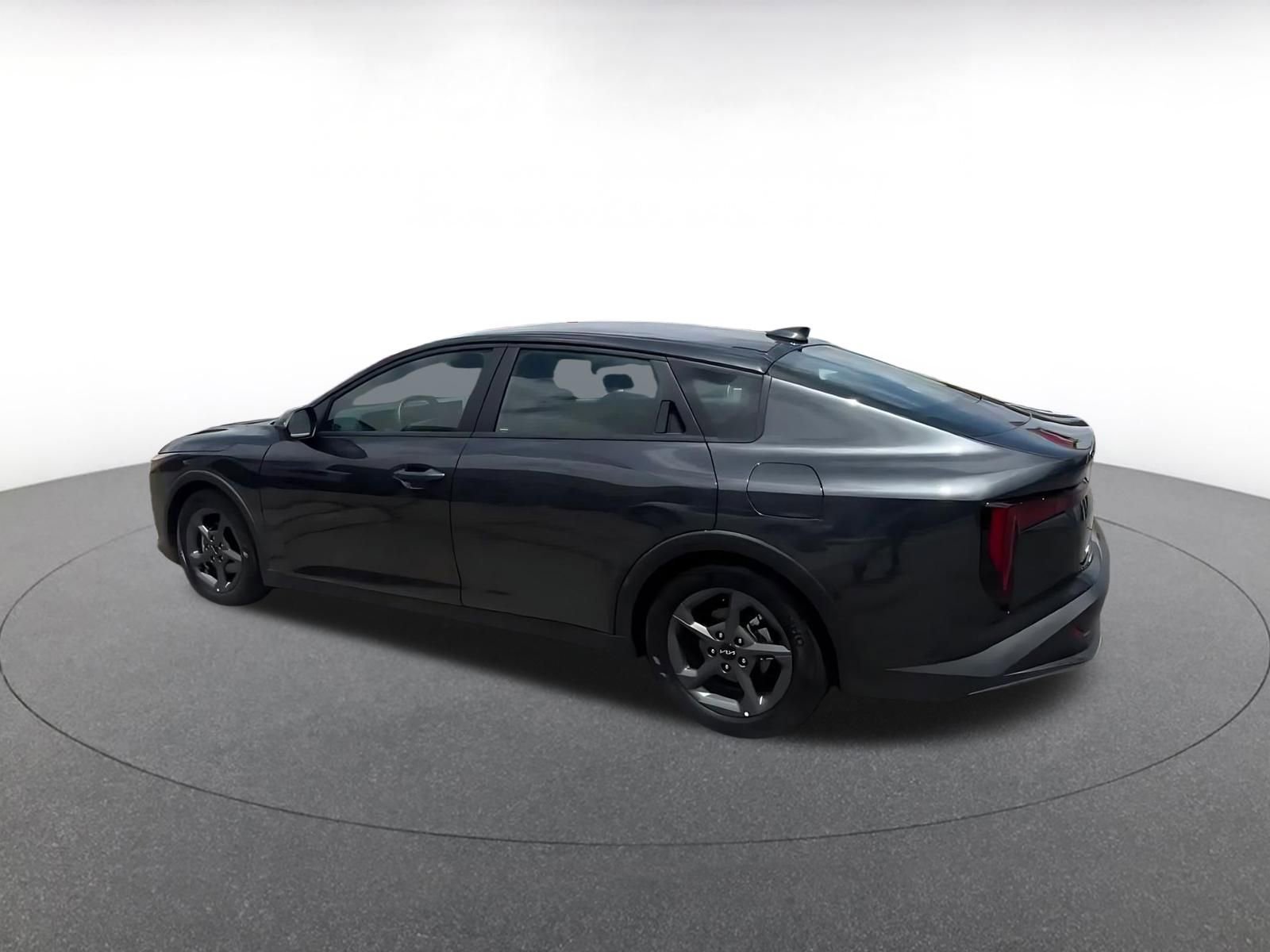 Thumbnail: 2025 Kia K4 - 10
