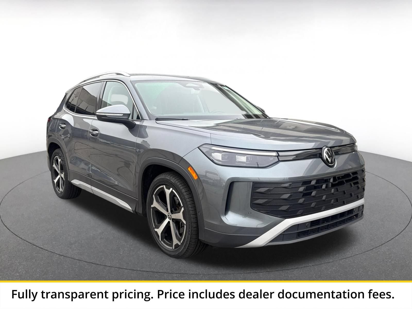 Thumbnail: 2026 Volkswagen Tiguan - 1