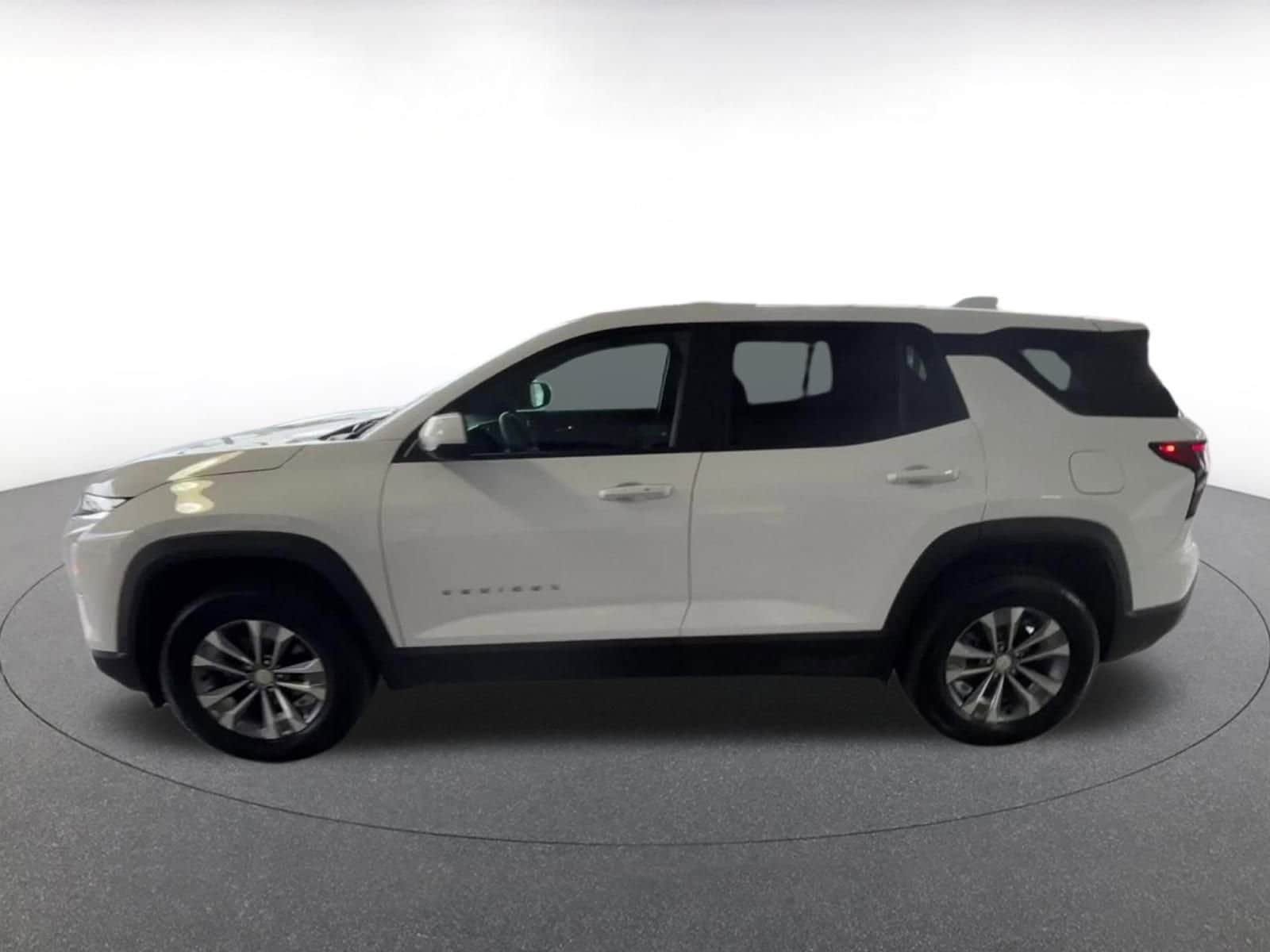 Thumbnail: 2025 Chevrolet Equinox - 8