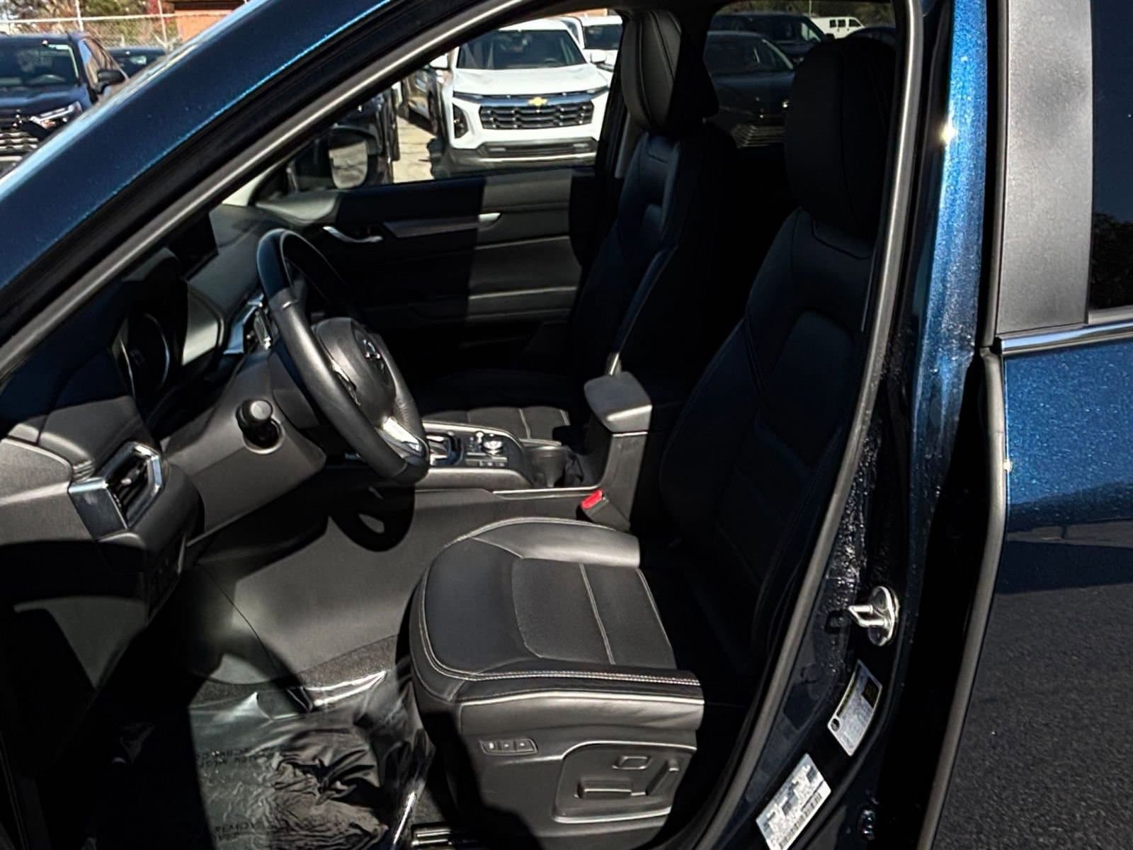 Thumbnail: 2025 Mazda CX-5 - 27