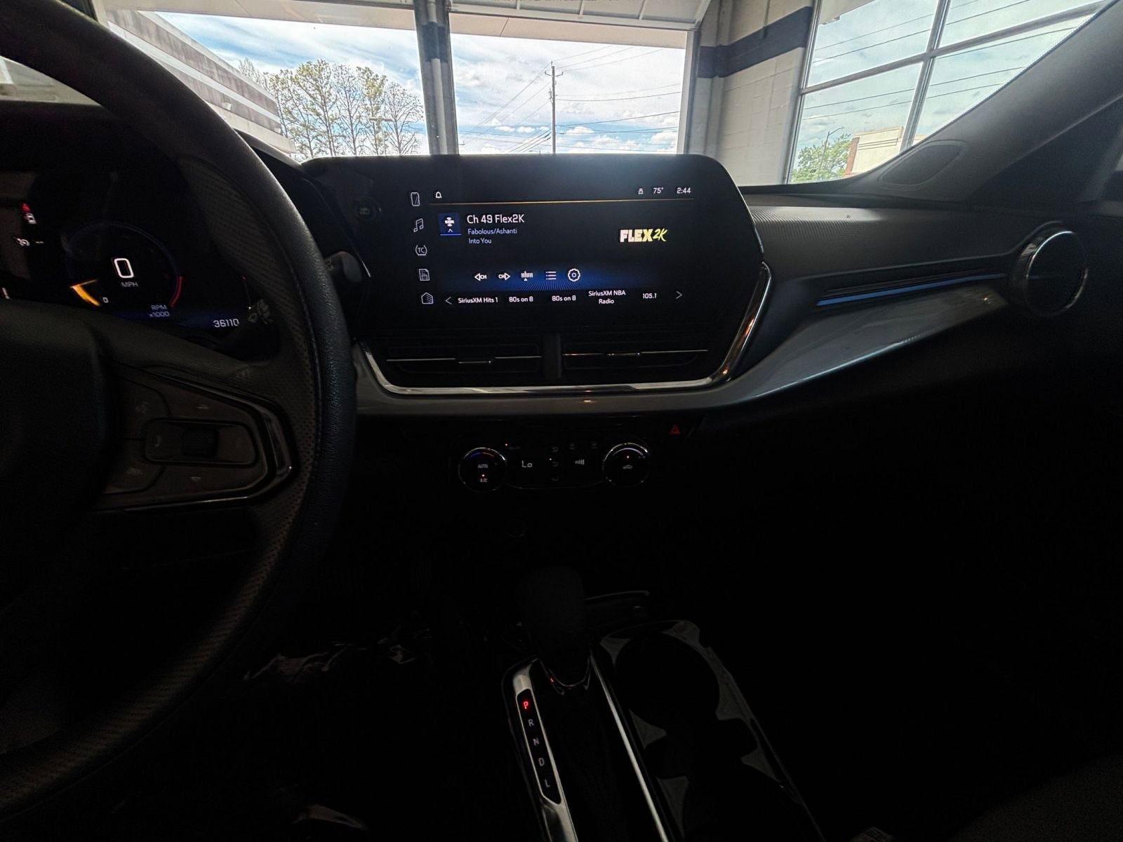 Thumbnail: 2025 Chevrolet Trax - 17