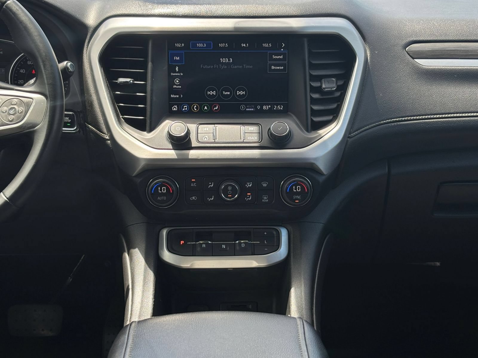 Thumbnail: 2023 GMC Acadia - 17