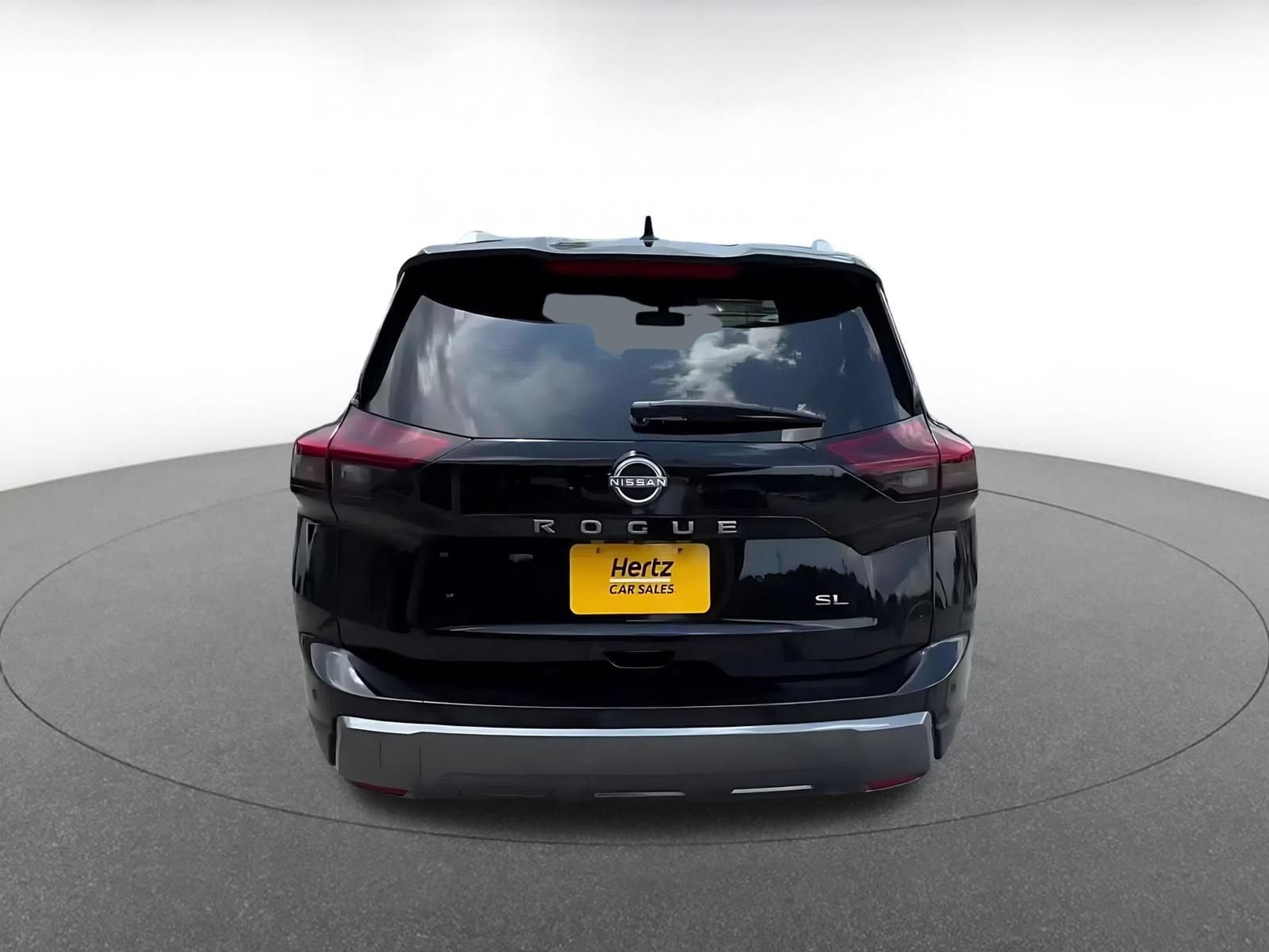 Thumbnail: 2026 Nissan Rogue - 12