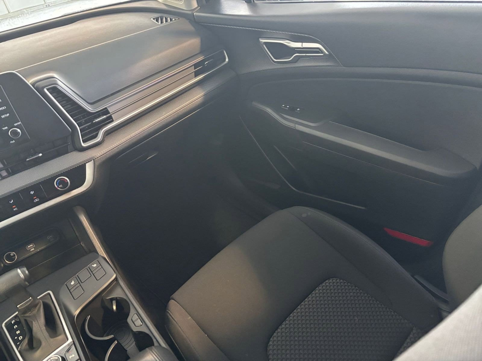 Thumbnail: 2024 Kia Sportage - 33