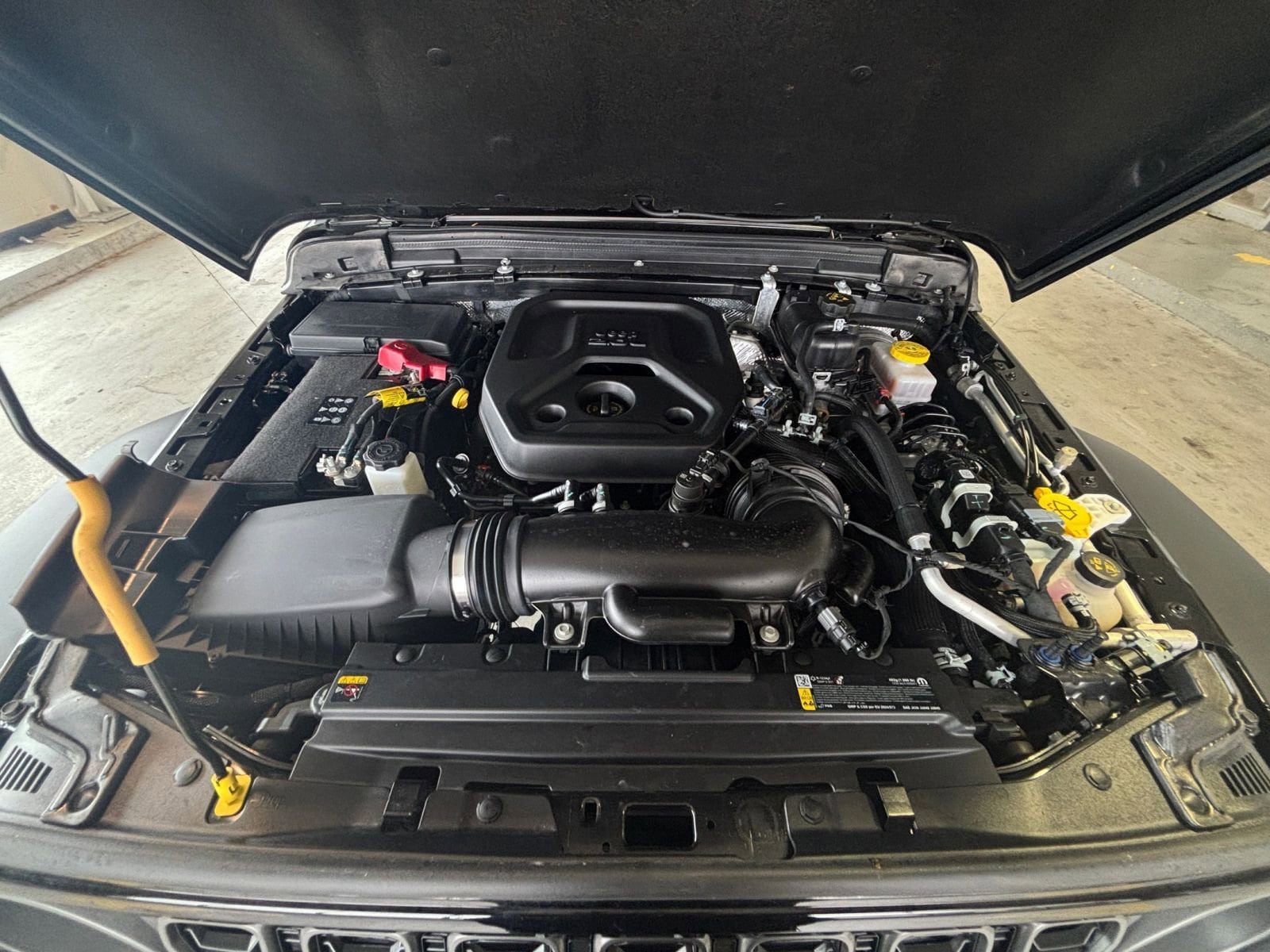 Thumbnail: 2025 Jeep Wrangler - 33