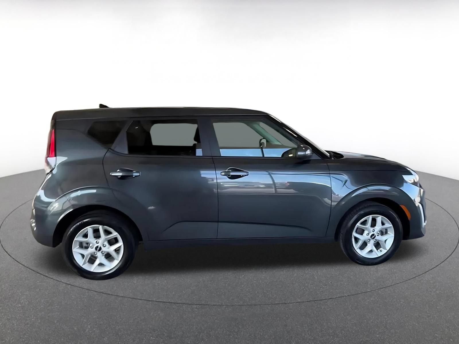 Thumbnail: 2025 Kia Soul - 15