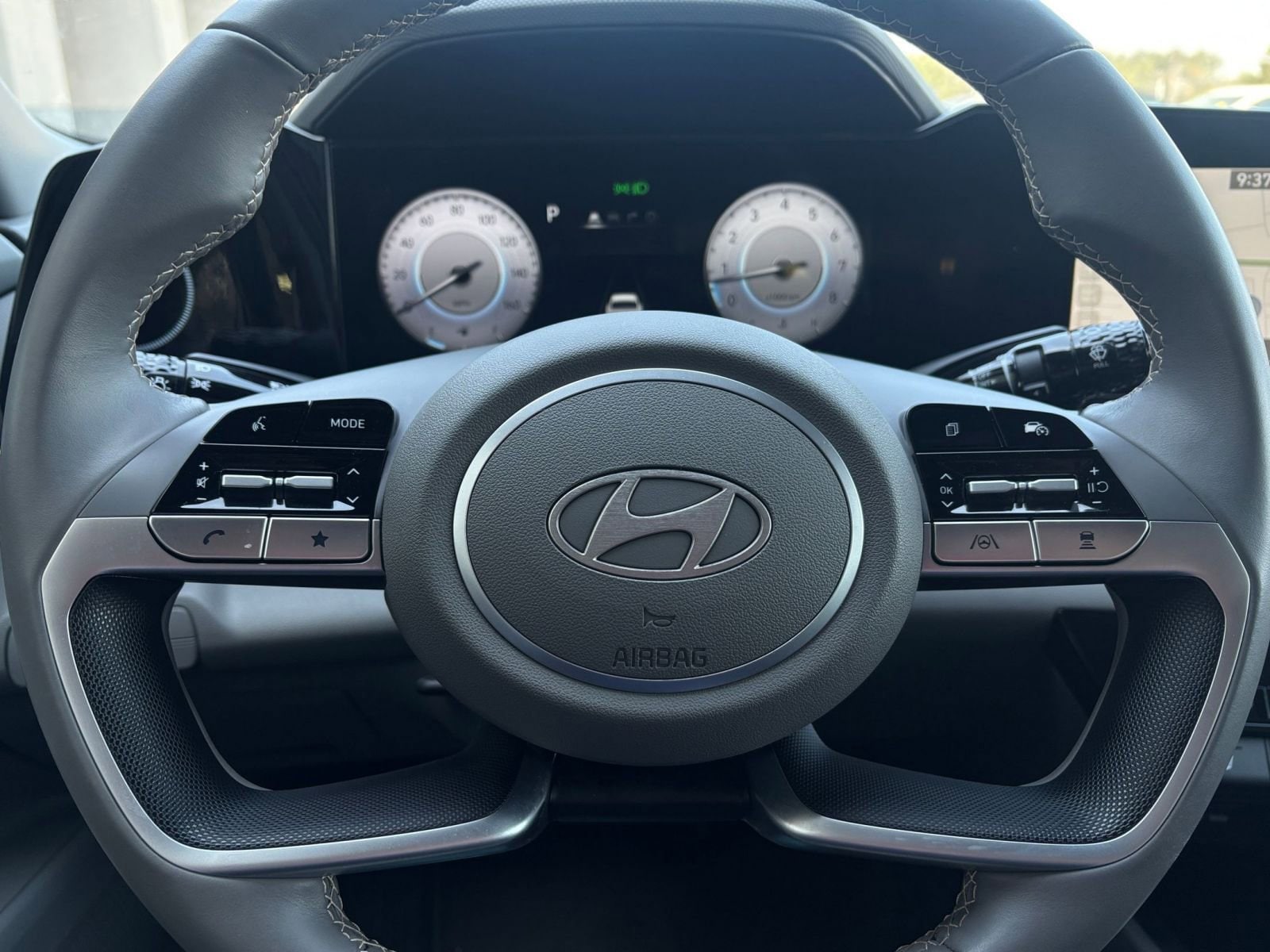 Thumbnail: 2025 Hyundai Elantra - 28