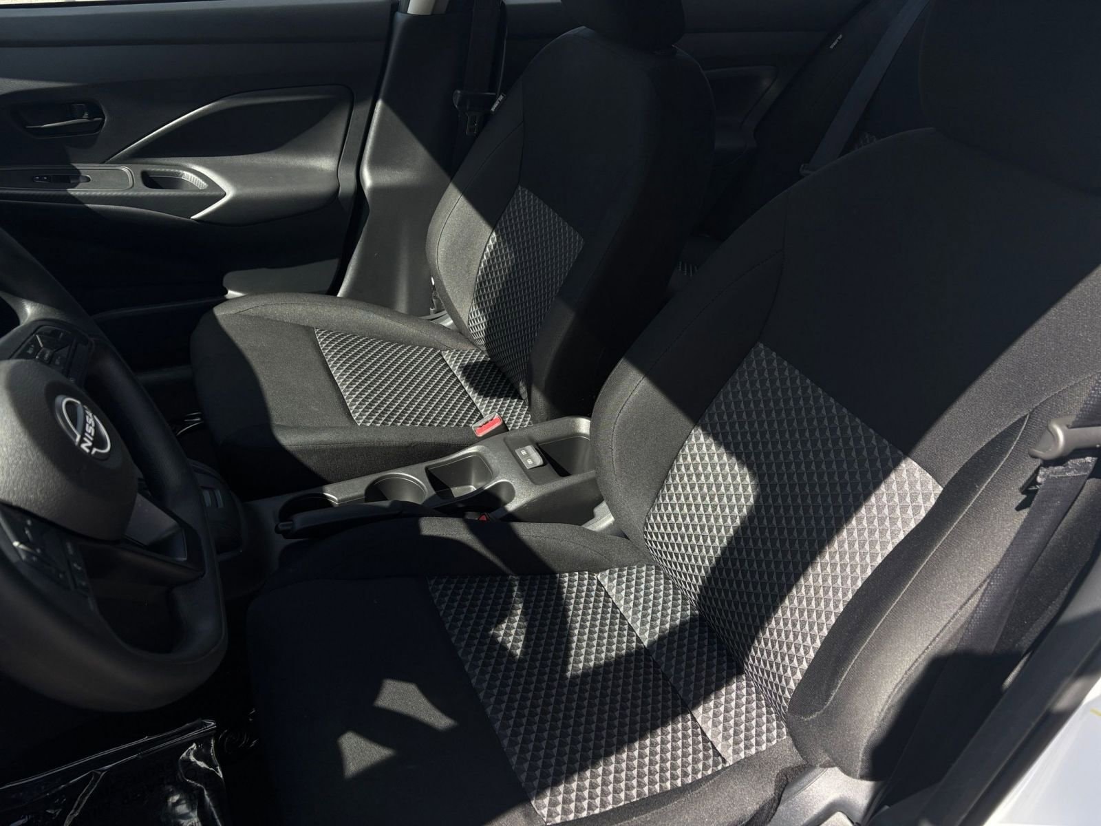 2024 Nissan Versa S 25