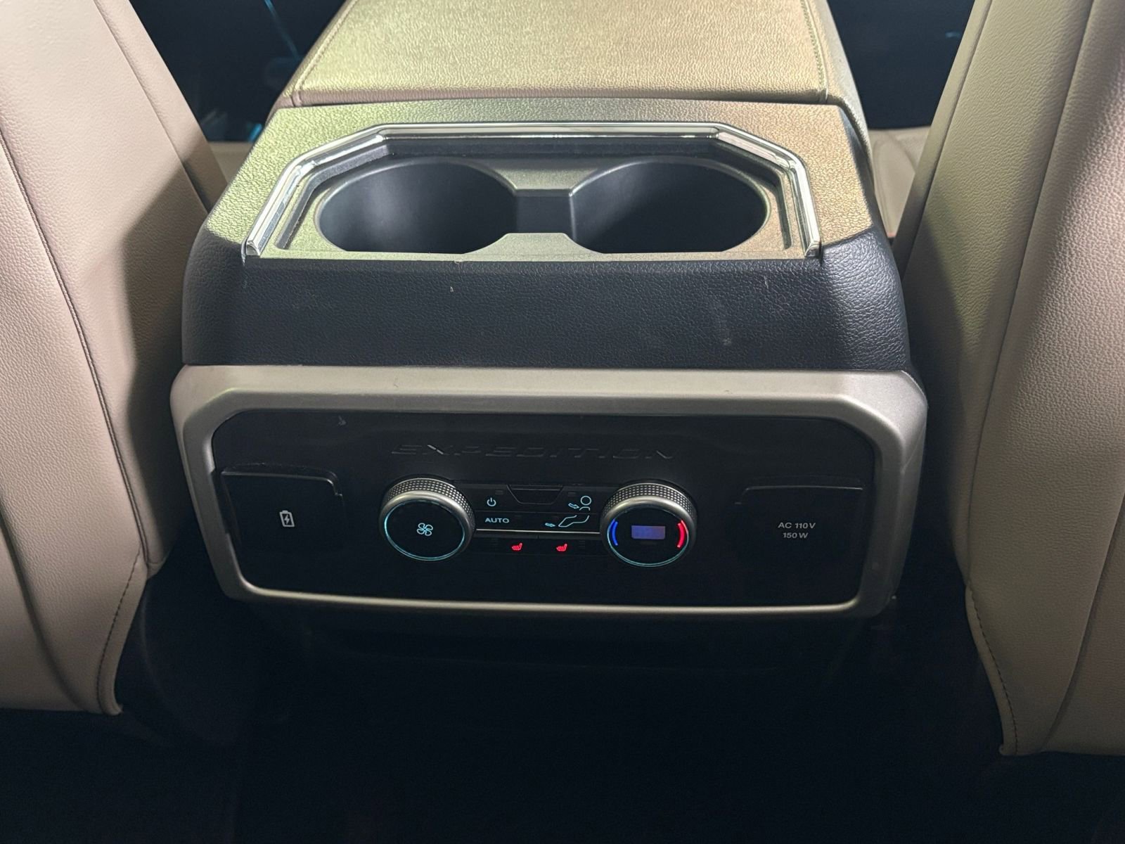 Thumbnail: 2024 Ford Expedition - 27