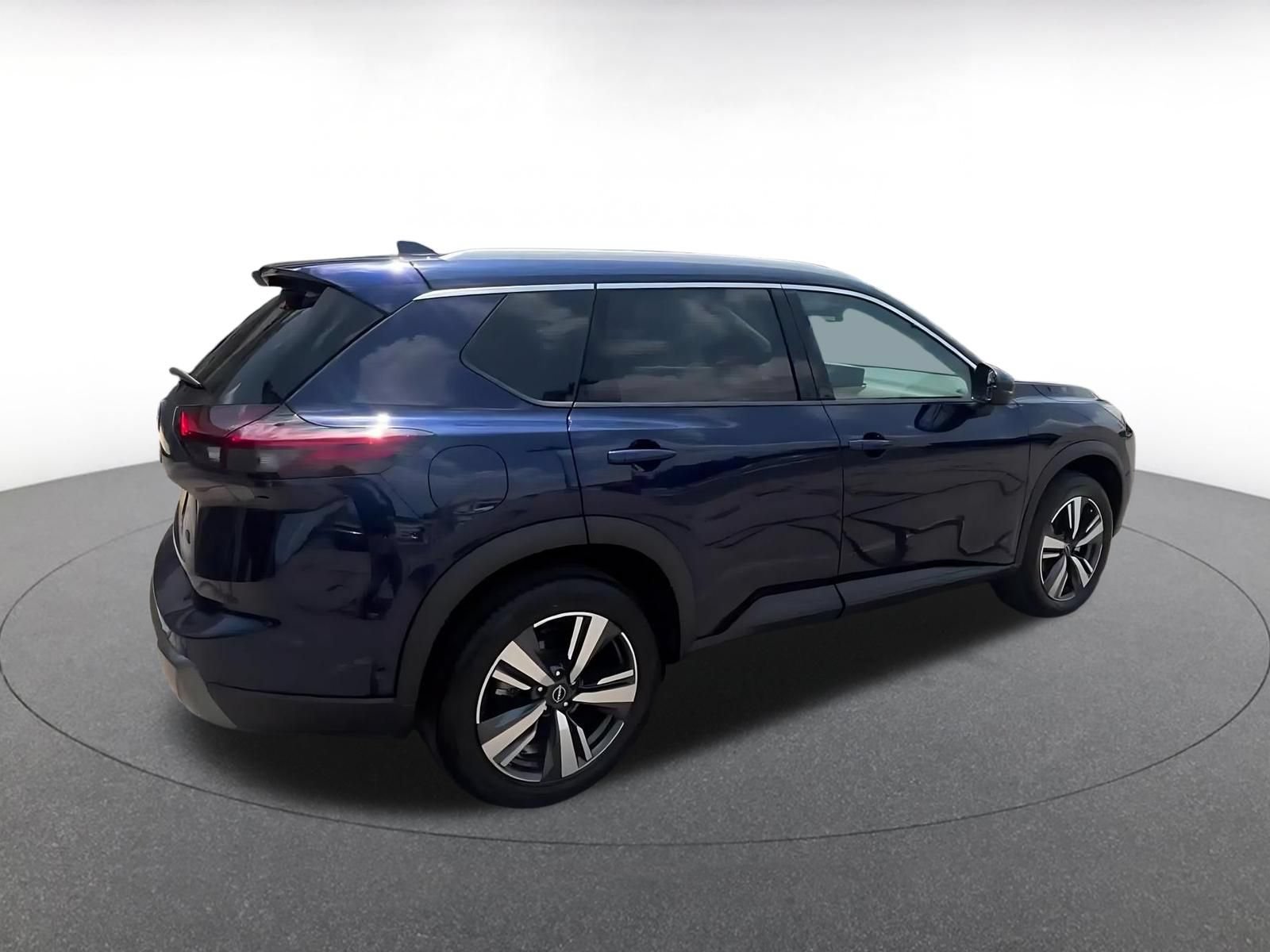 Thumbnail: 2026 Nissan Rogue - 14