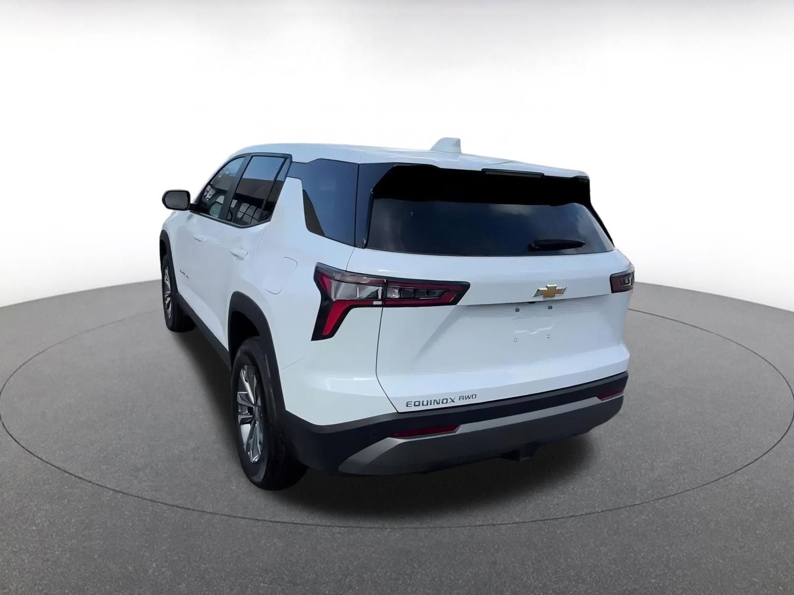 Thumbnail: 2025 Chevrolet Equinox - 11