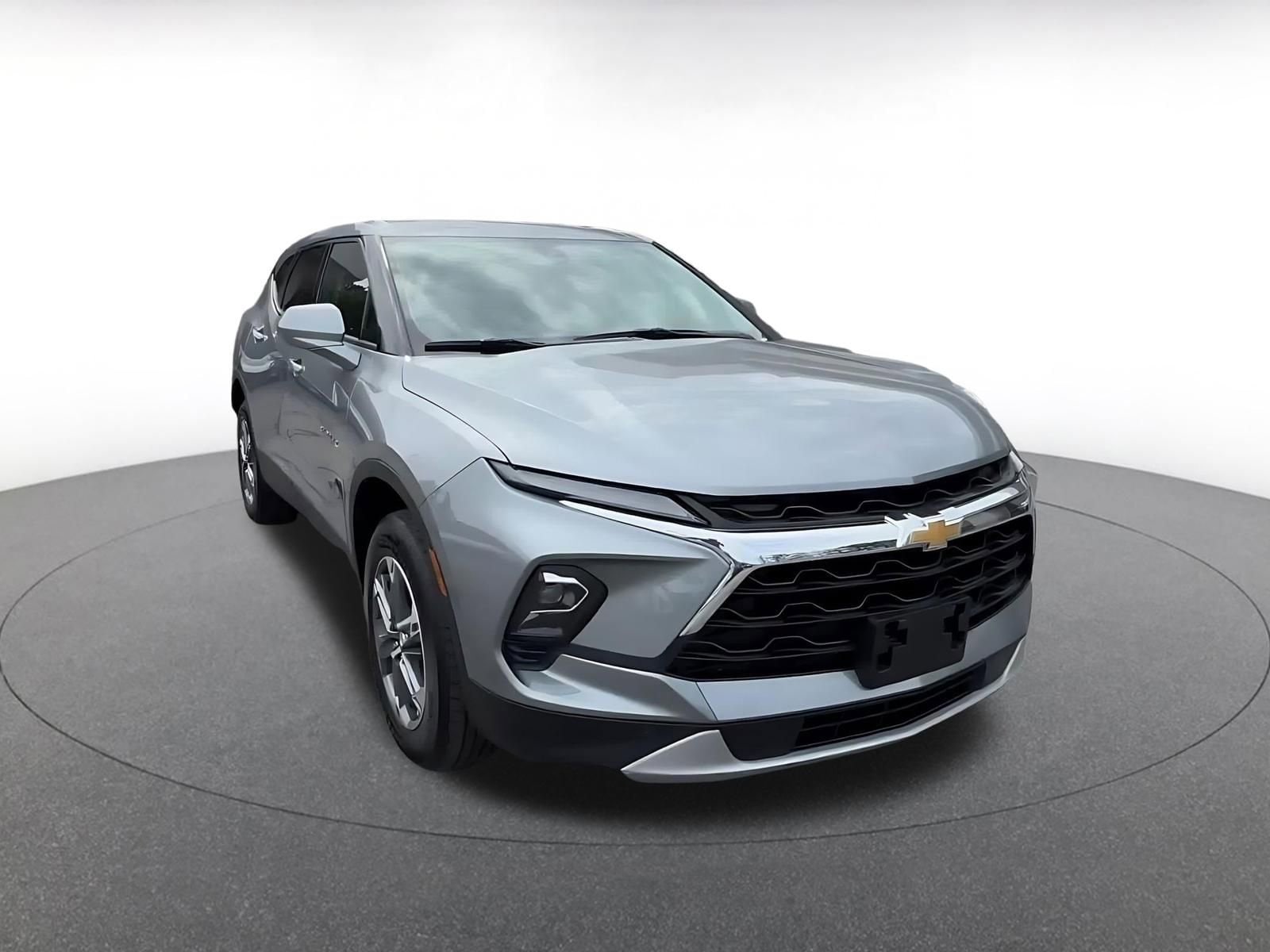 Thumbnail: 2025 Chevrolet Blazer - 2