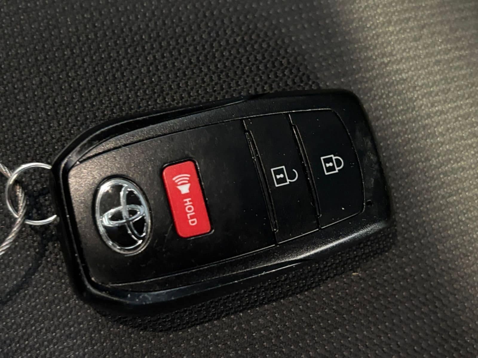 Thumbnail: 2025 Toyota Corolla Cross - 22