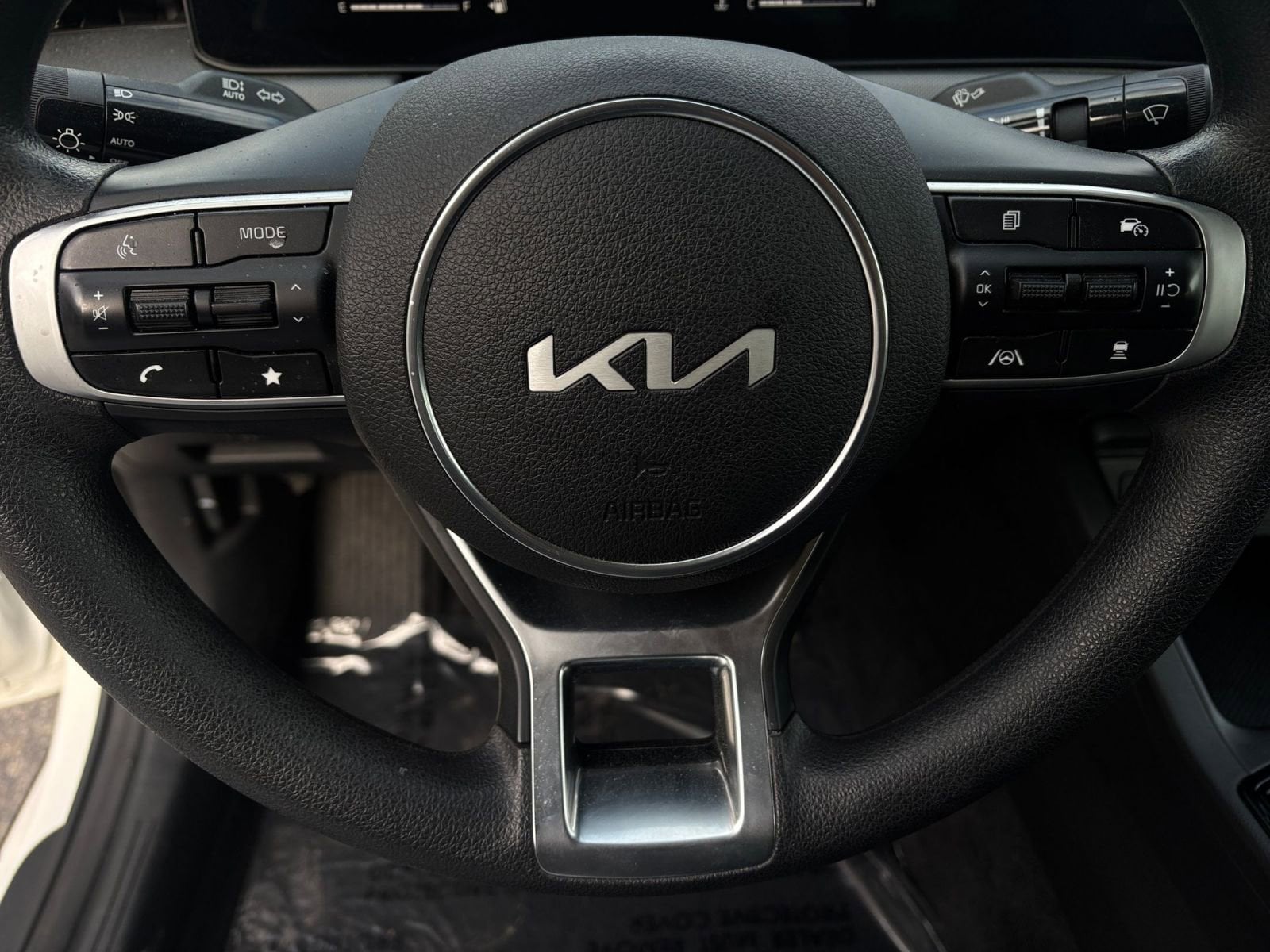 Thumbnail: 2025 Kia K5 - 30