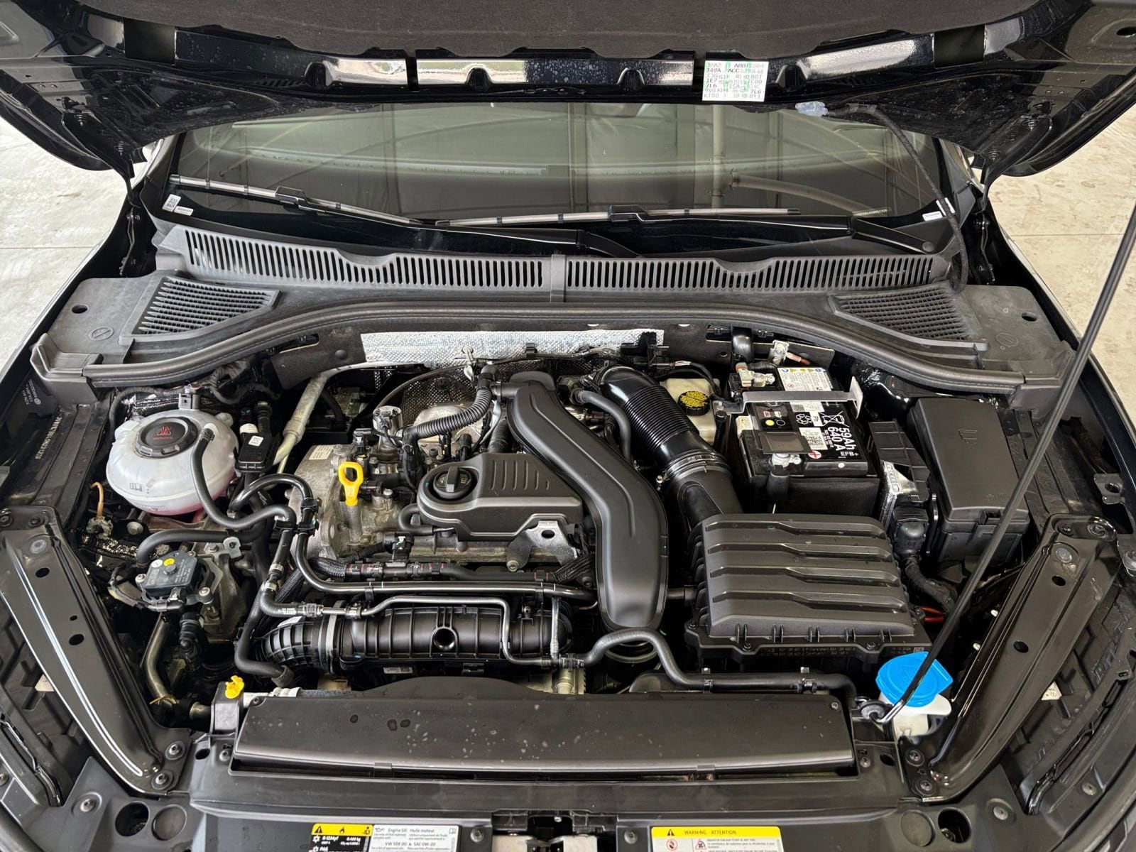 Thumbnail: 2025 Volkswagen Jetta - 30