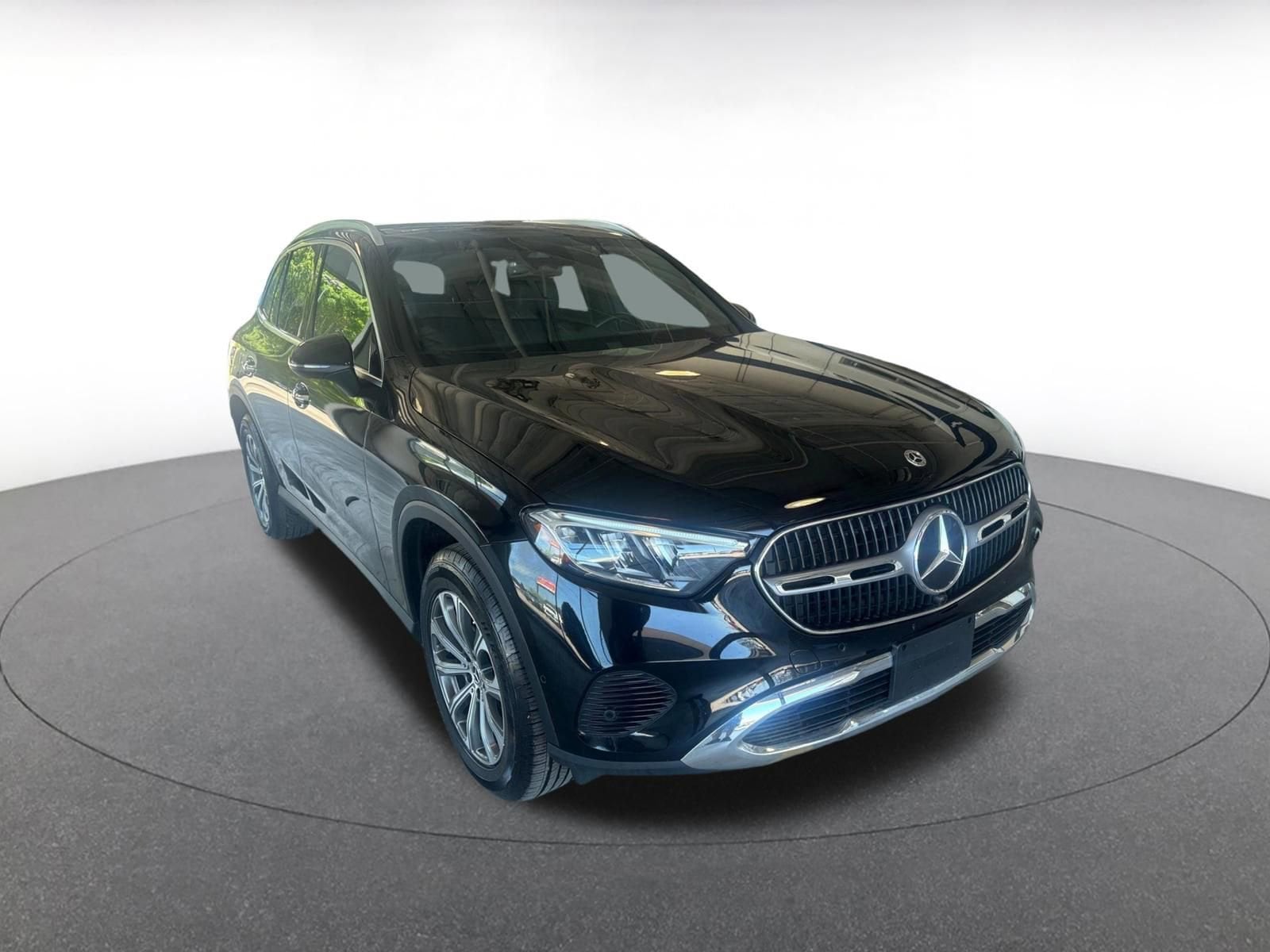 Thumbnail: 2024 Mercedes-Benz GLC - 1