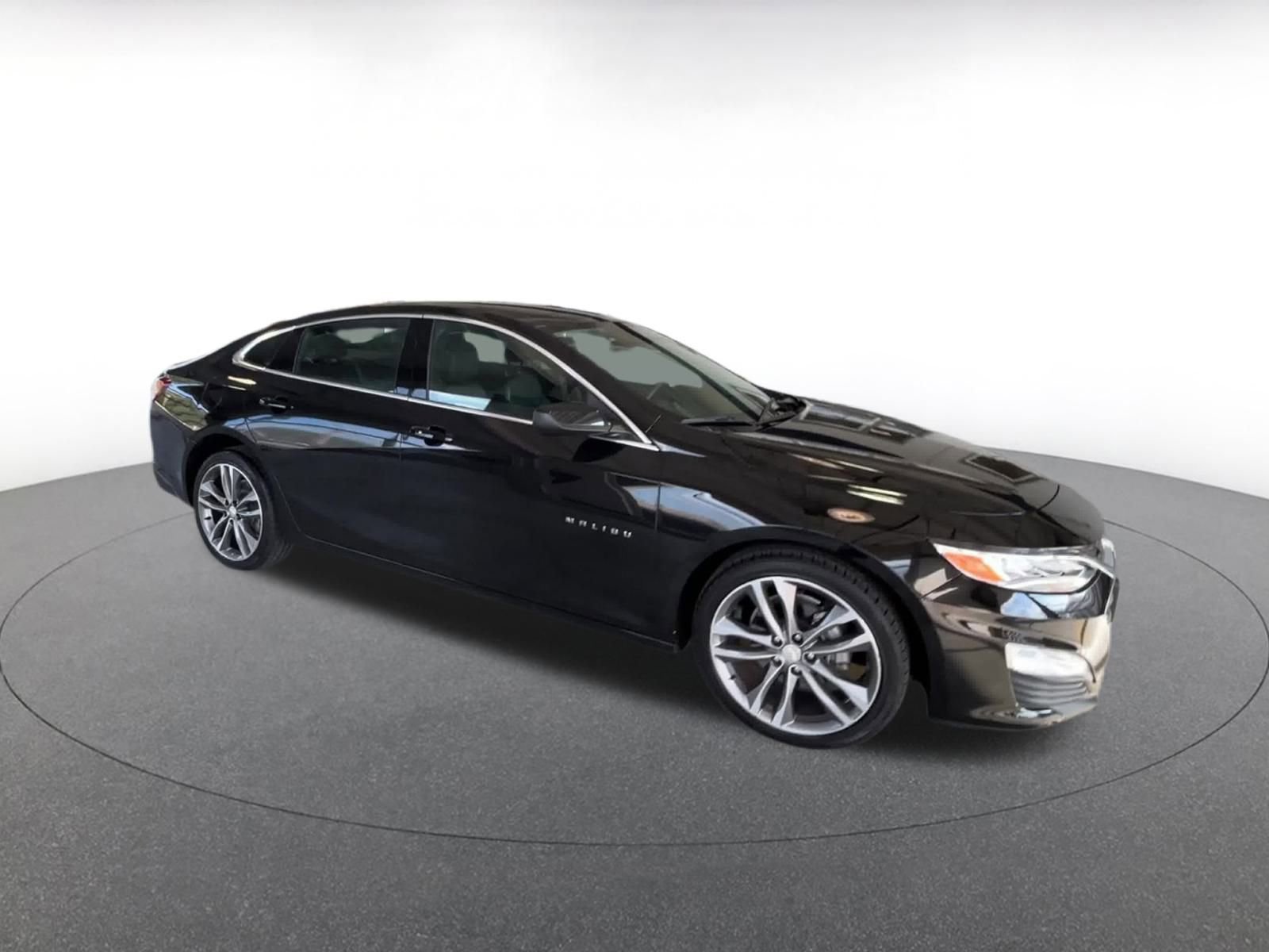 Thumbnail: 2024 Chevrolet Malibu - 2