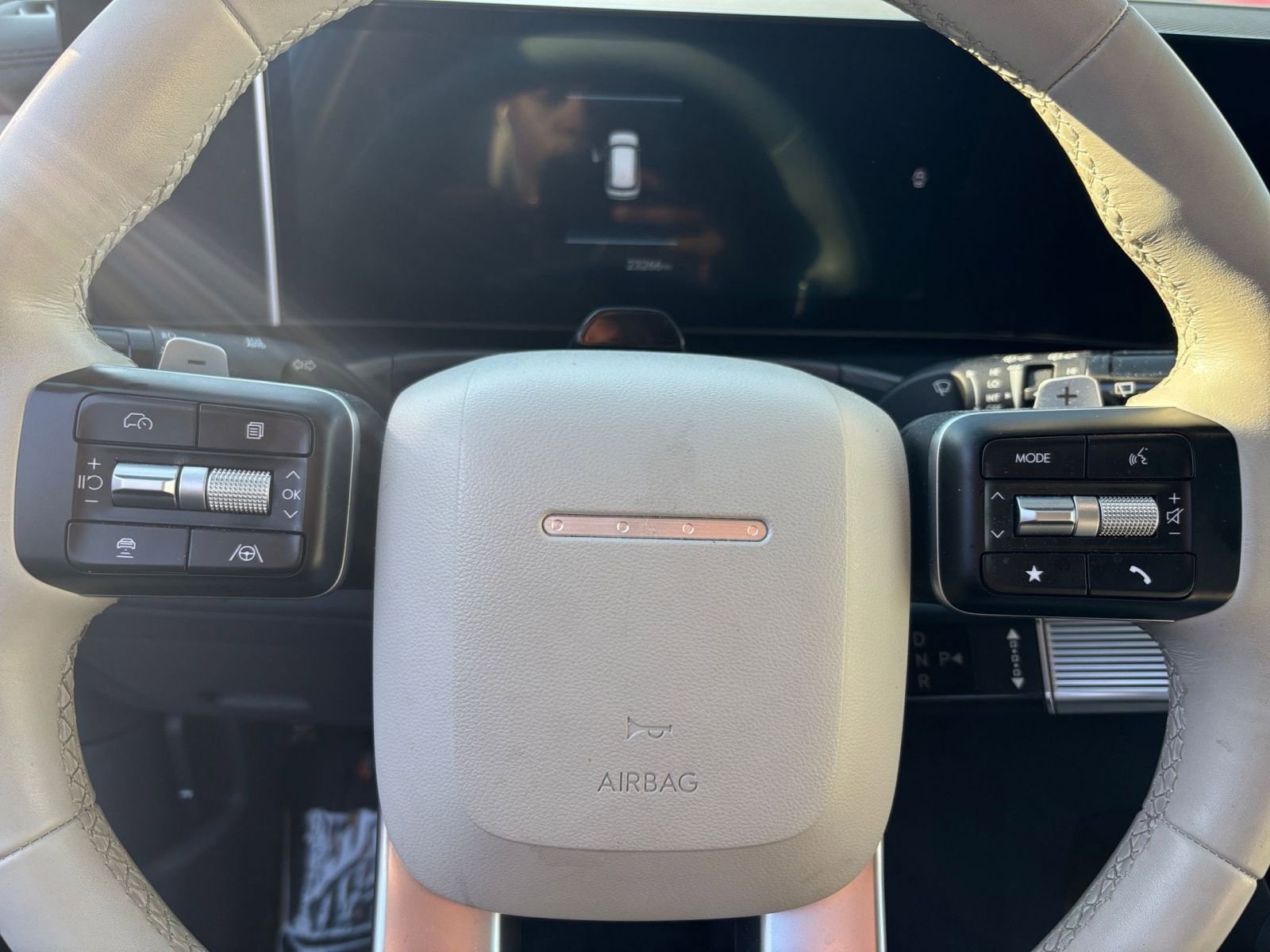 Thumbnail: 2025 Hyundai Santa Fe - 32