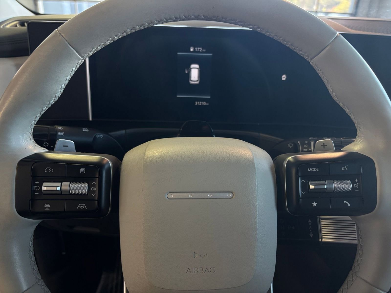 Thumbnail: 2025 Hyundai Santa Fe - 28