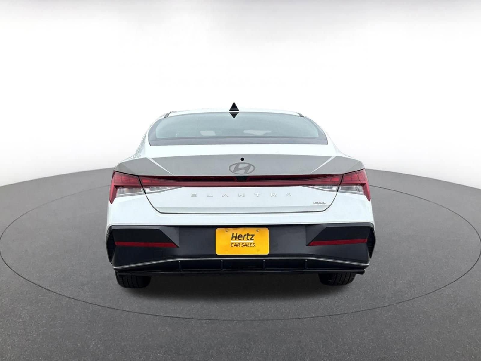 Thumbnail: 2025 Hyundai Elantra - 16