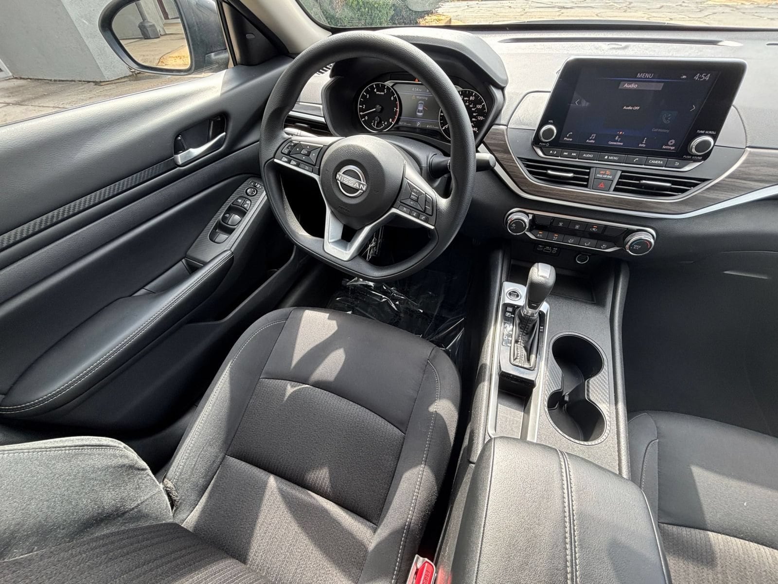Thumbnail: 2025 Nissan Altima - 35