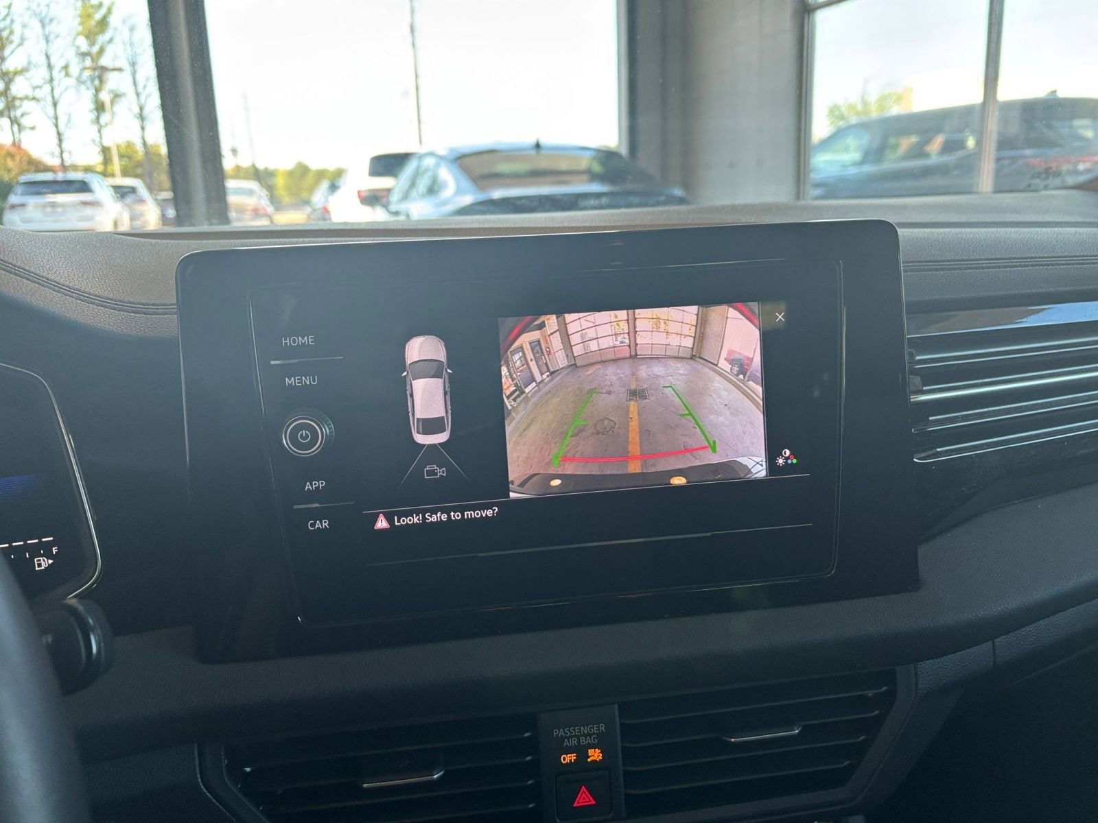 Thumbnail: 2025 Volkswagen Jetta - 17