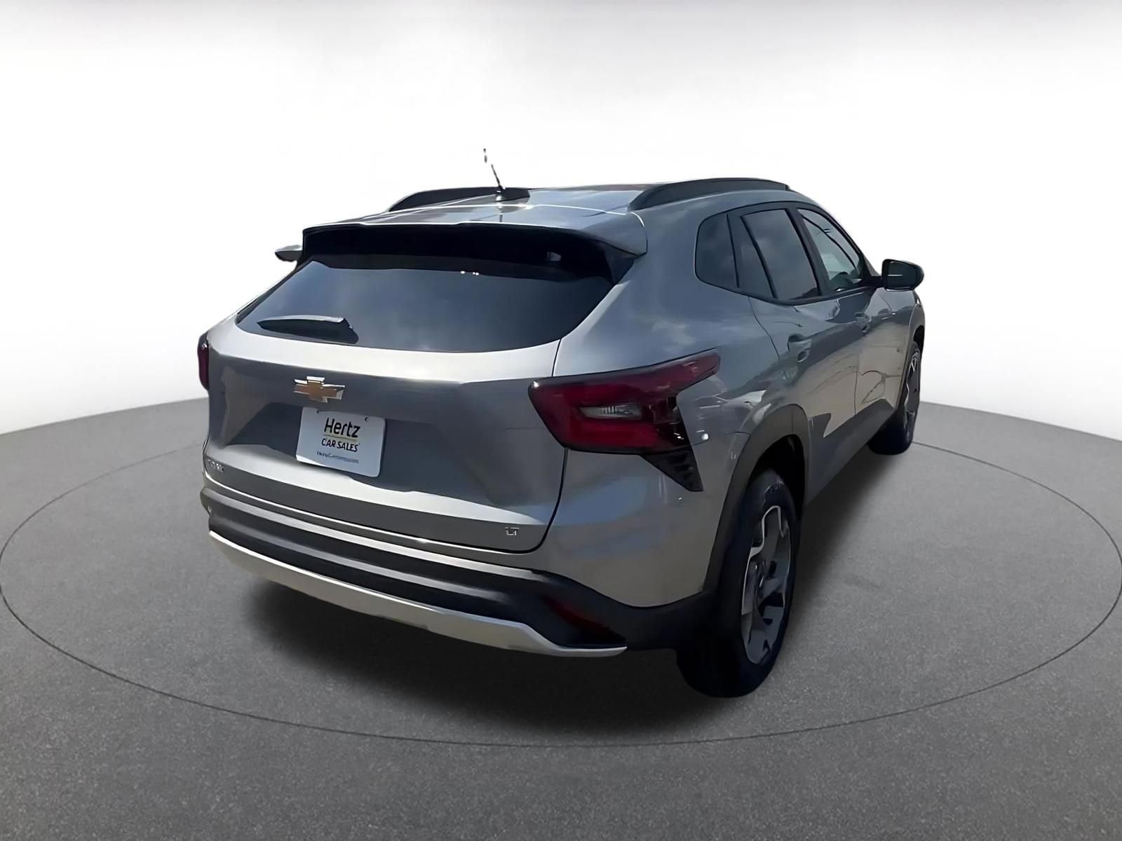 Thumbnail: 2025 Chevrolet Trax - 13