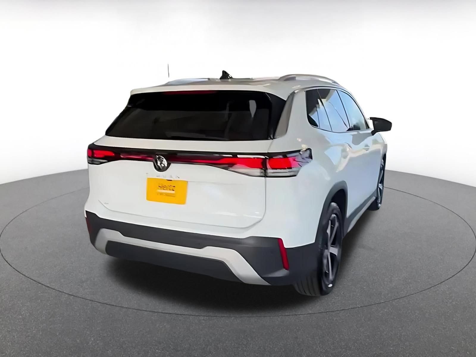 Thumbnail: 2026 Volkswagen Tiguan - 13