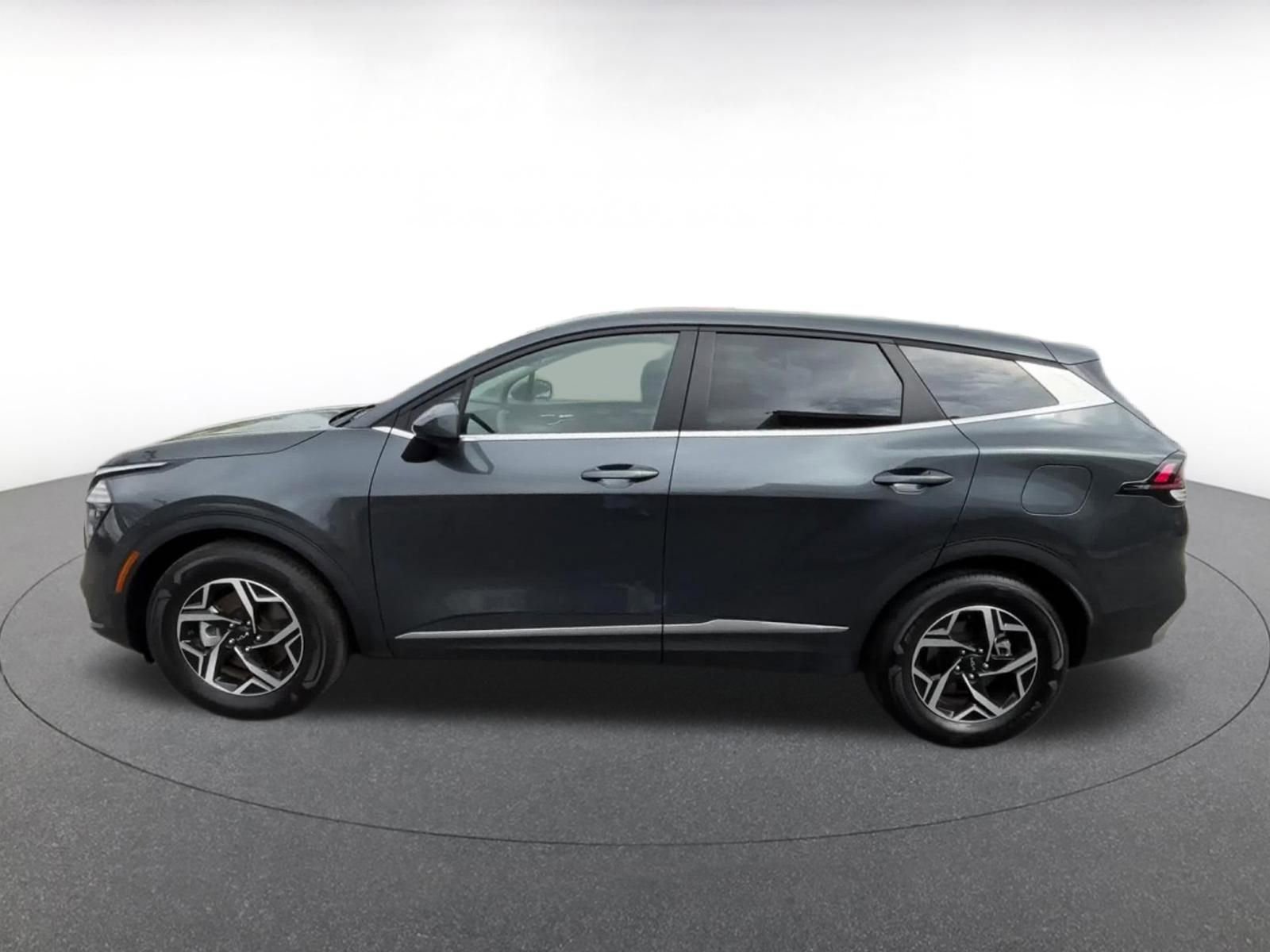 Thumbnail: 2025 Kia Sportage - 8