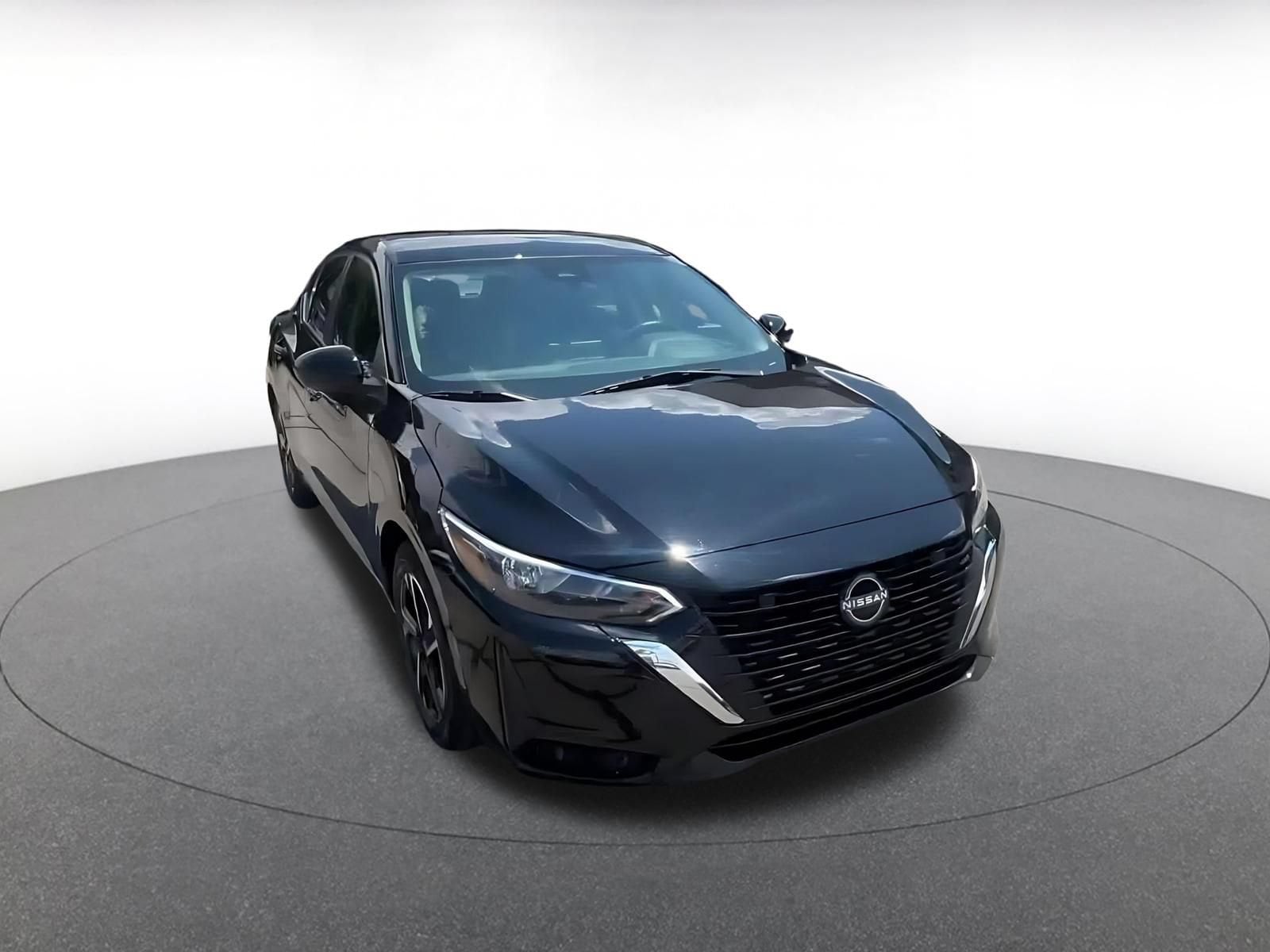 Thumbnail: 2025 Nissan Sentra - 3