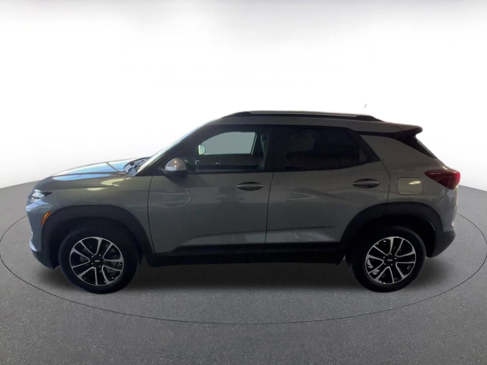 Thumbnail: 2025 Chevrolet TrailBlazer - 8