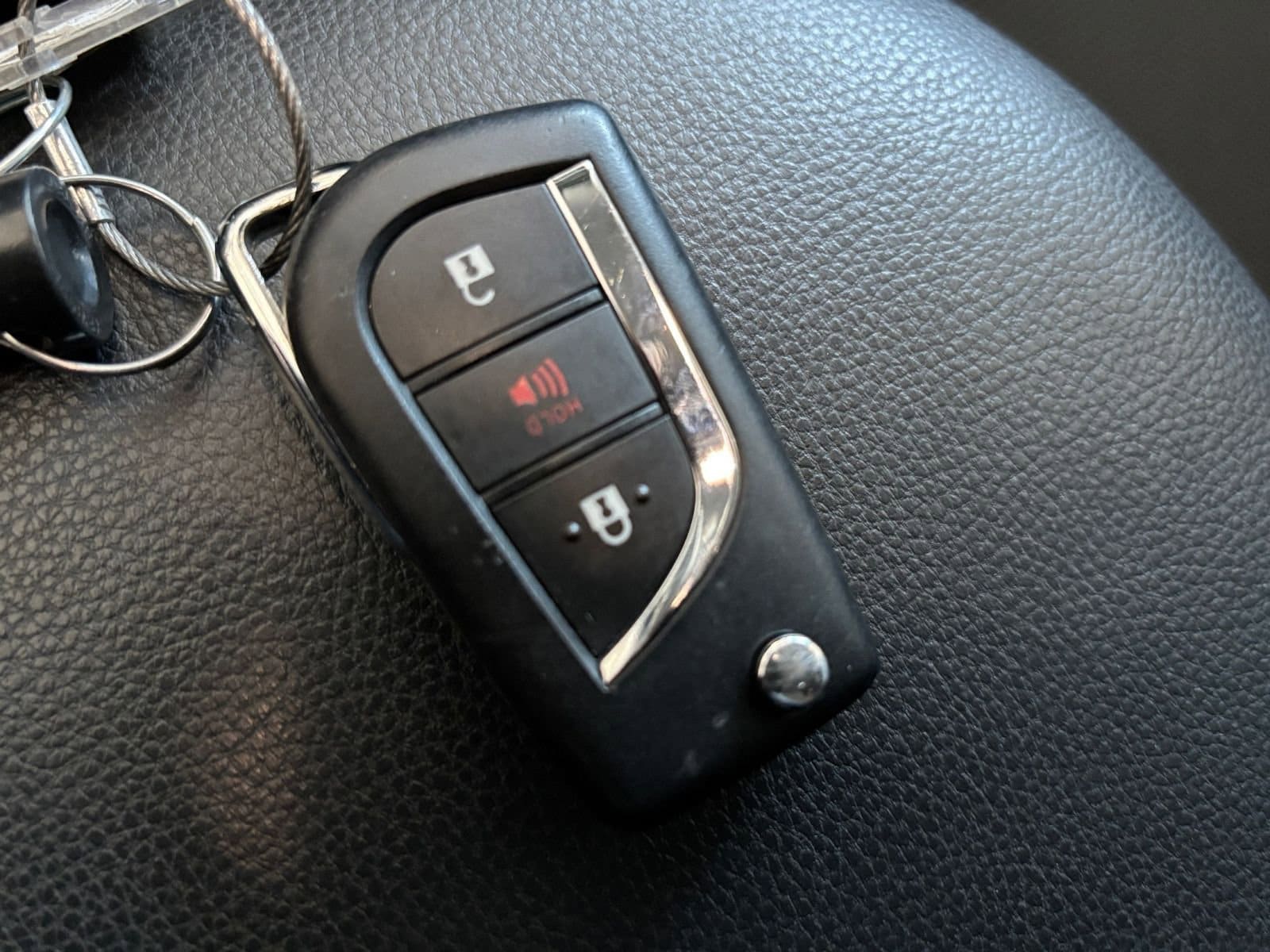 Thumbnail: 2025 Toyota RAV4 - 22