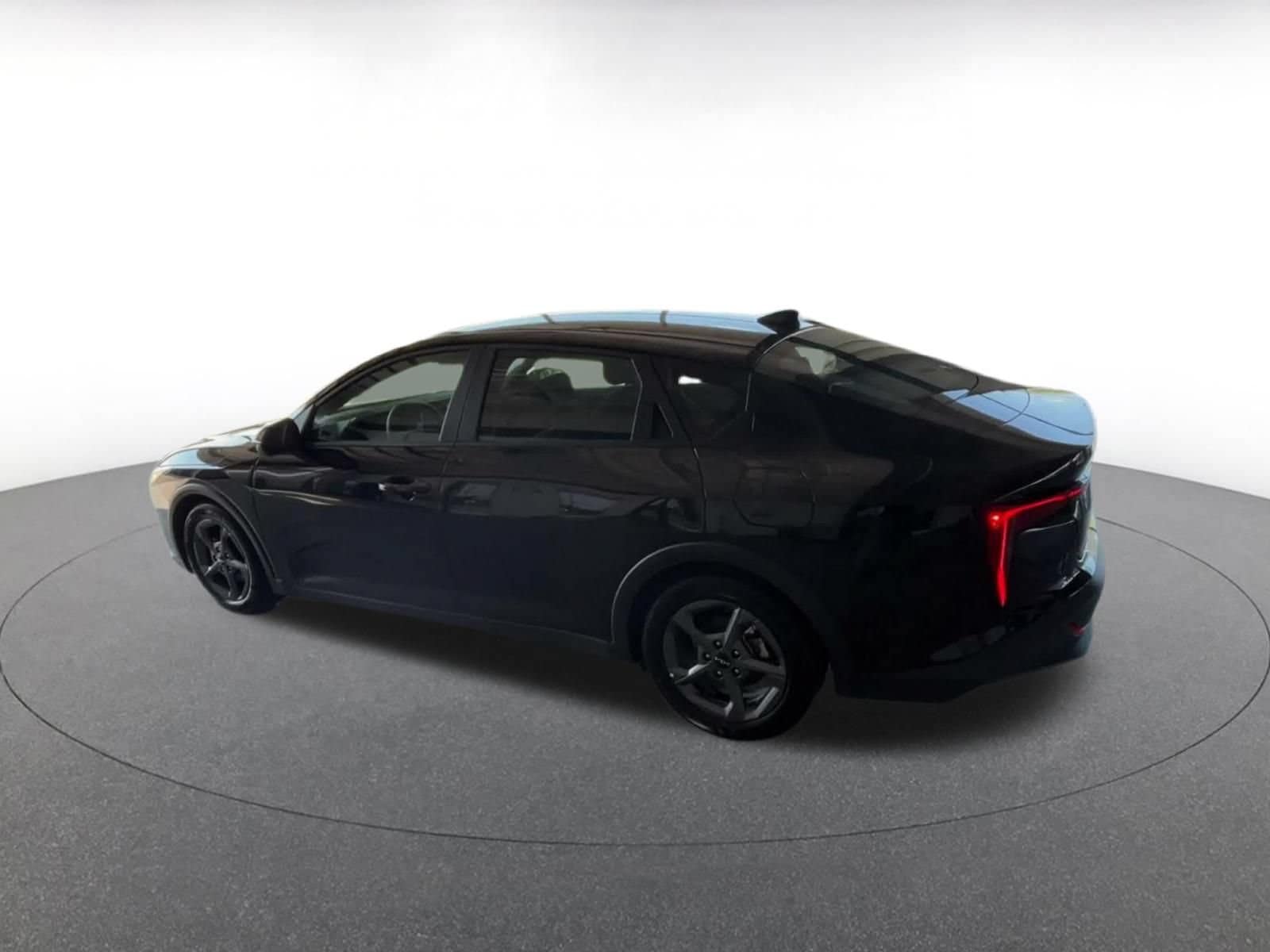 Thumbnail: 2026 Kia K4 - 8