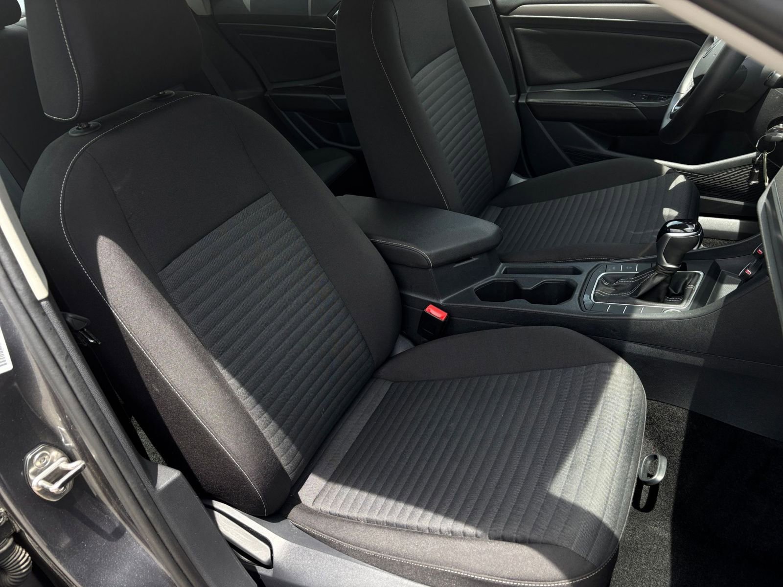2024 Volkswagen Jetta S 34