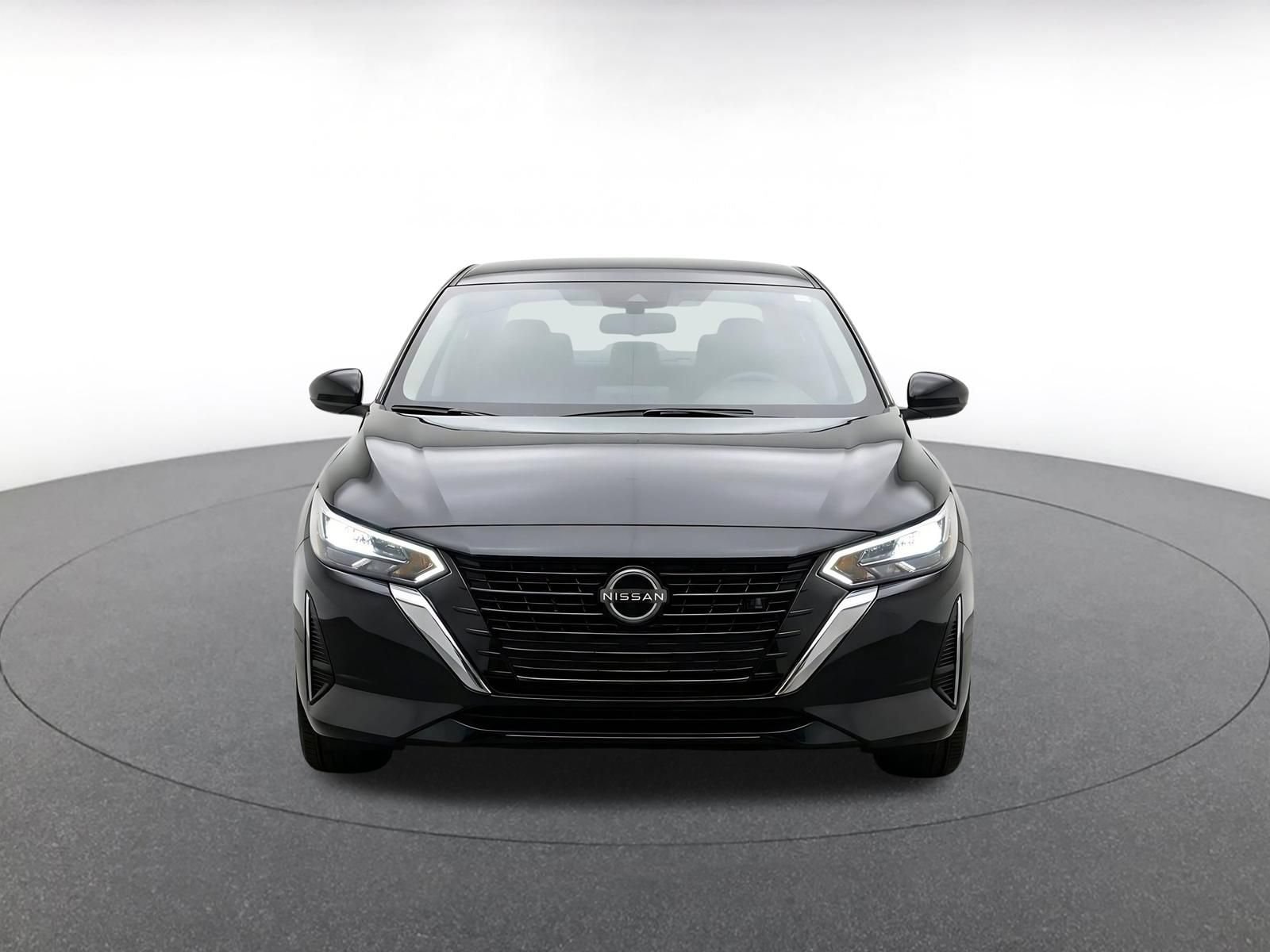 Thumbnail: 2025 Nissan Sentra - 2