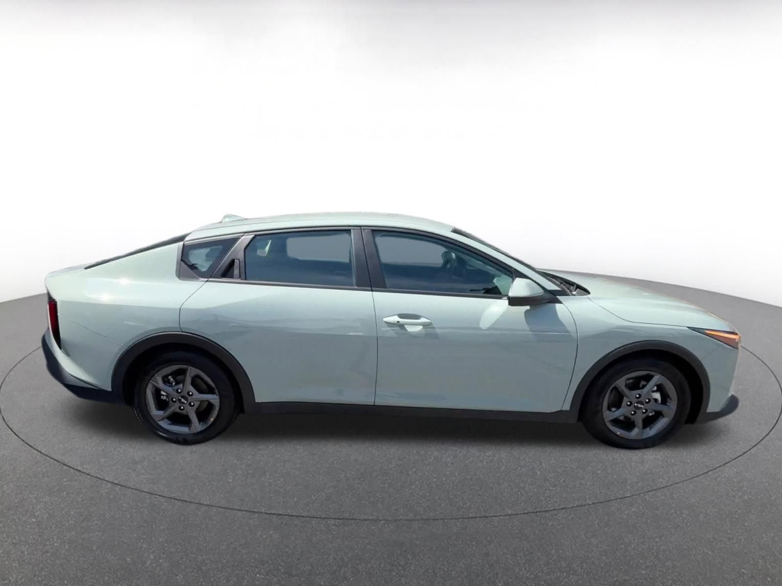 Thumbnail: 2025 Kia K4 - 17