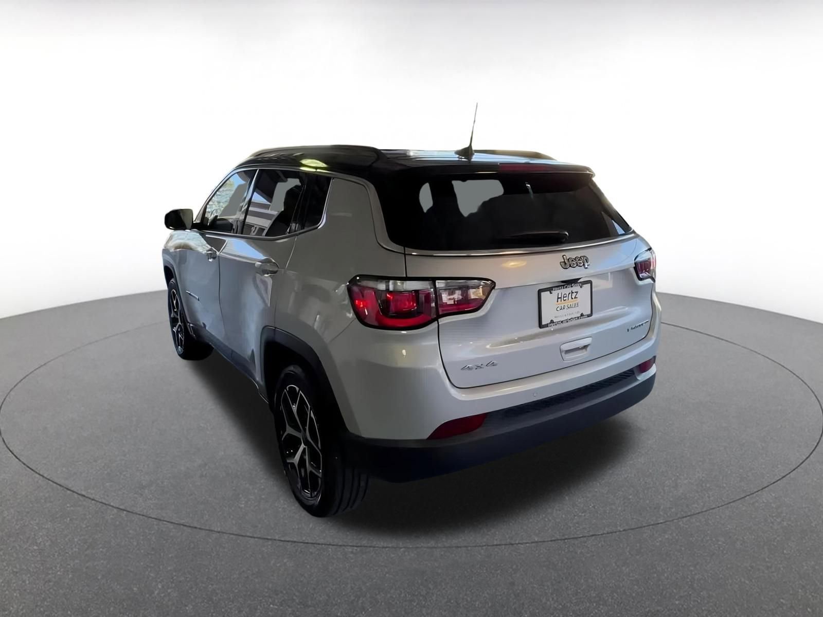 Thumbnail: 2025 Jeep Compass - 11