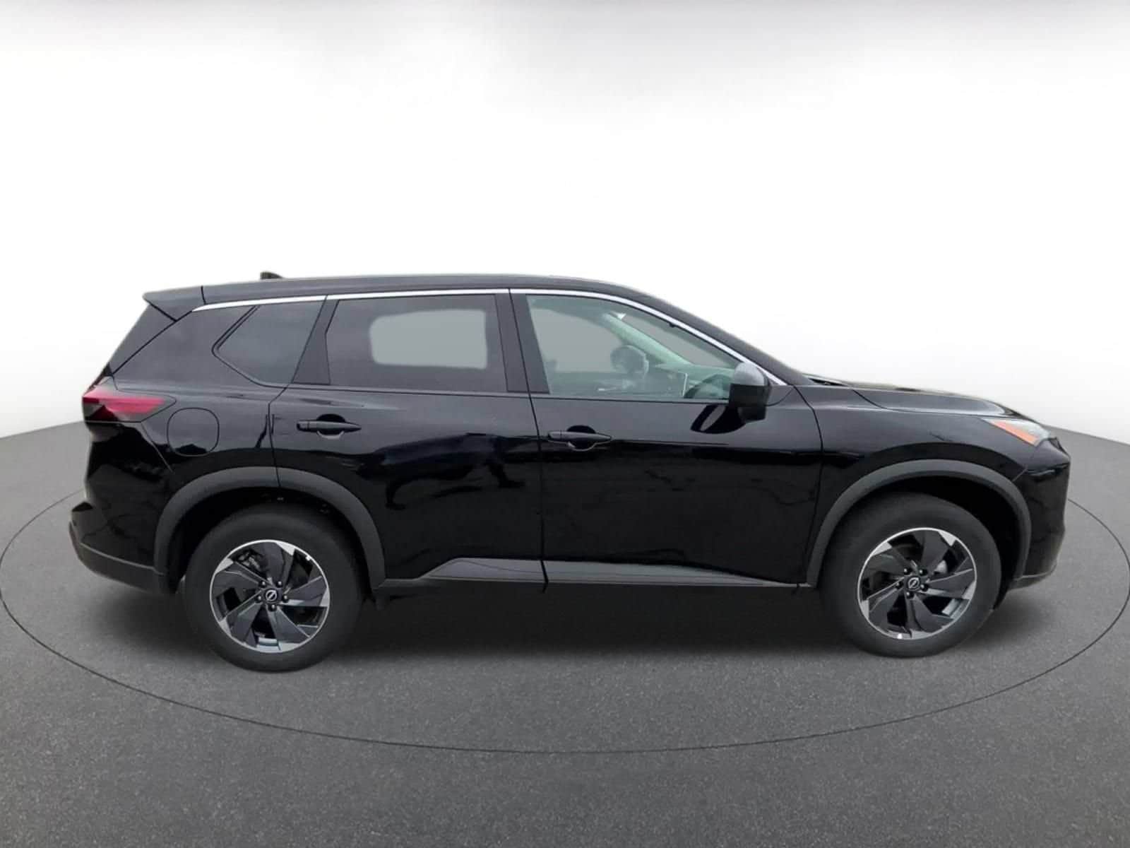Thumbnail: 2025 Nissan Rogue - 16