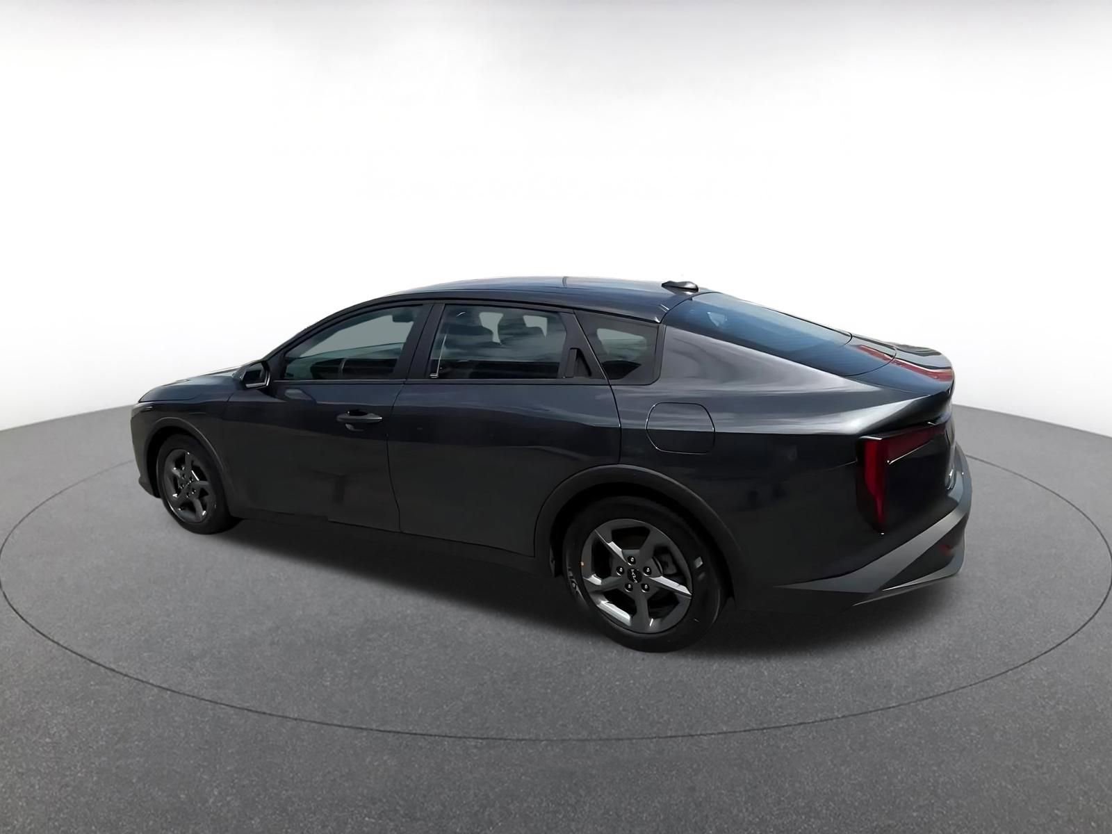 Thumbnail: 2025 Kia K4 - 10