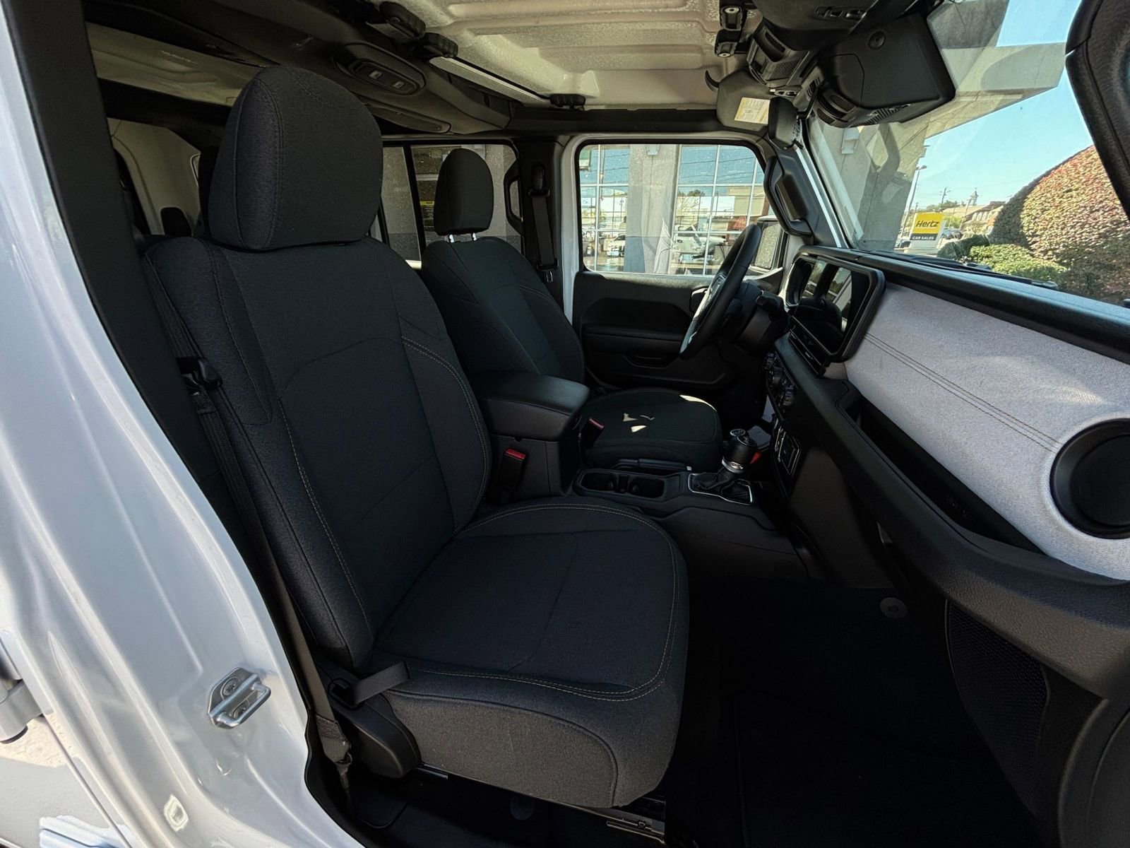 Thumbnail: 2025 Jeep Wrangler - 35