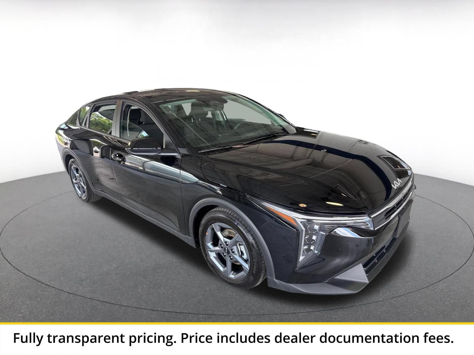 Thumbnail: 2026 Kia K4 - 1