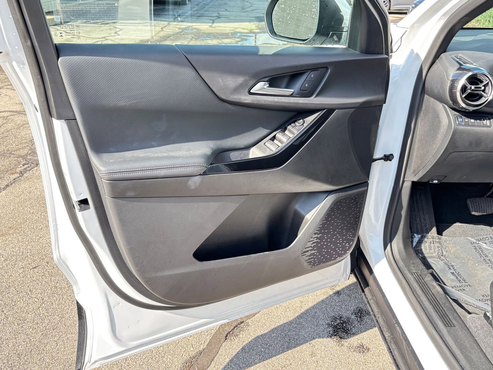 Thumbnail: 2025 Chevrolet Equinox - 20