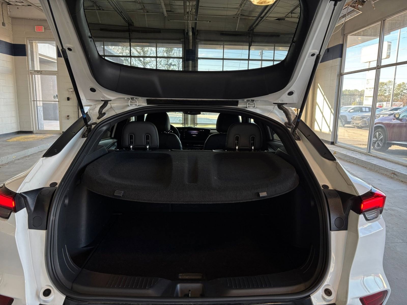 Thumbnail: 2025 Buick Envista - 31