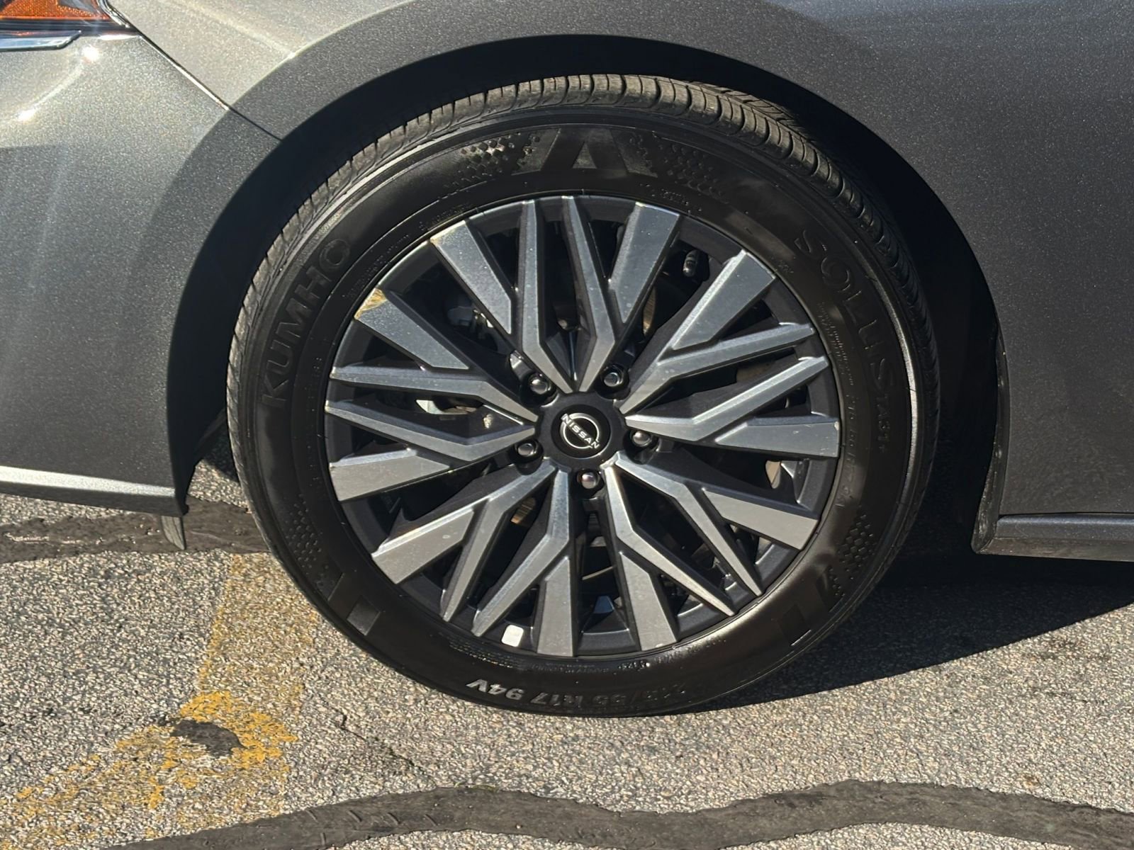 Thumbnail: 2025 Nissan Altima - 32