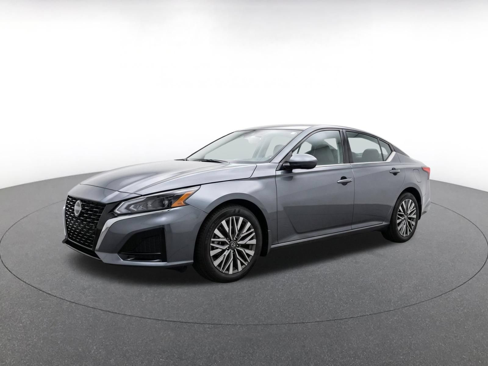 Thumbnail: 2026 Nissan Altima - 3