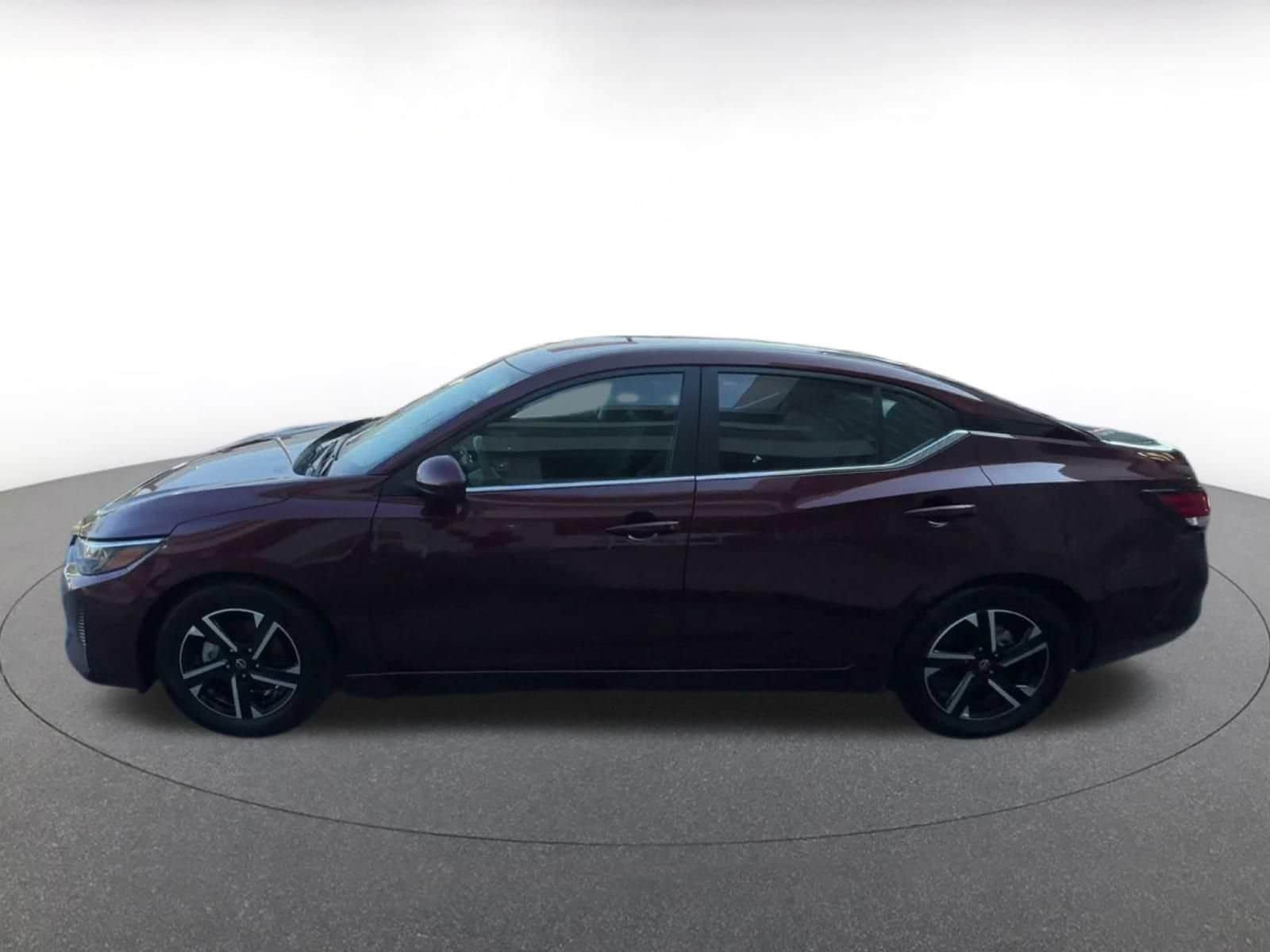 Thumbnail: 2025 Nissan Sentra - 8
